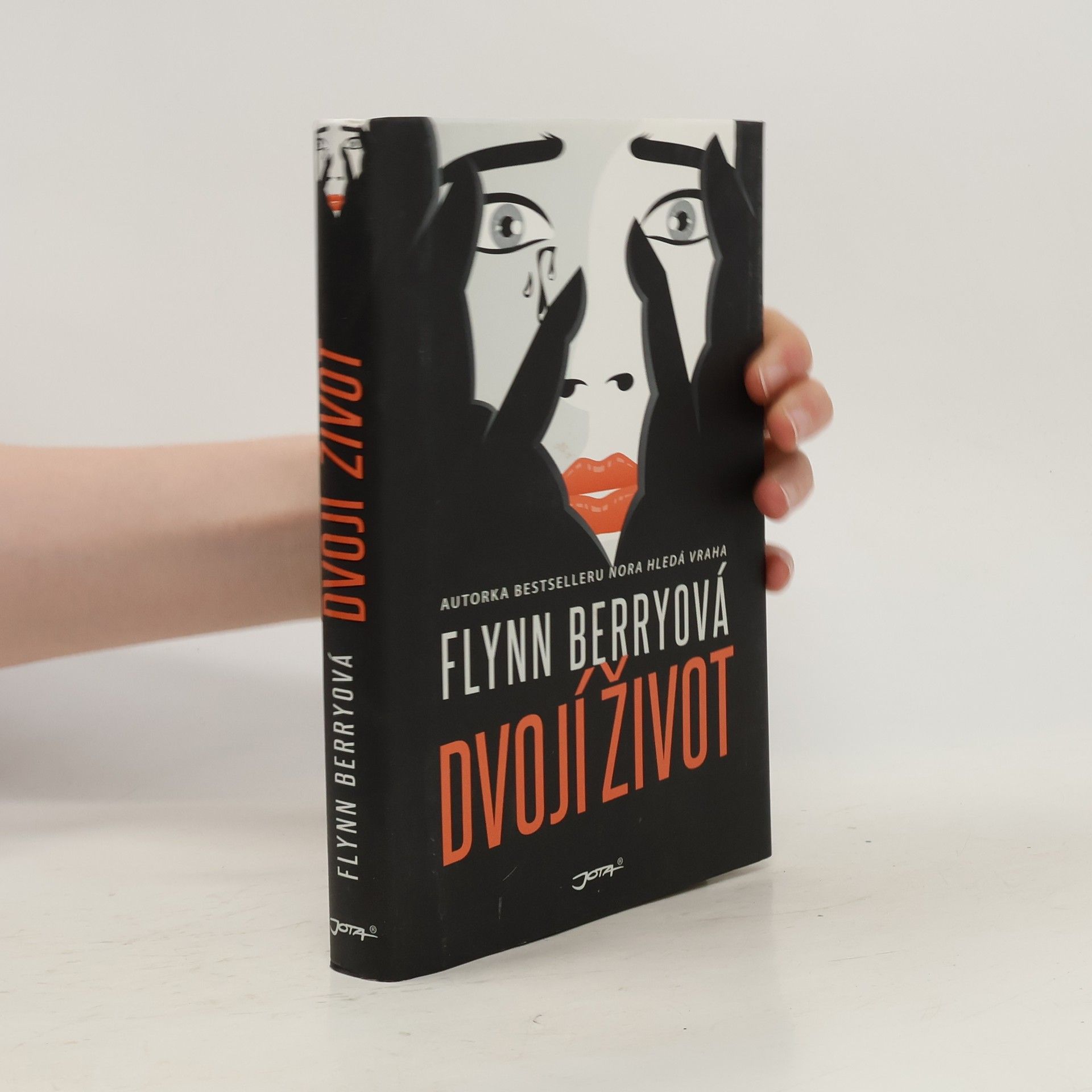 Flynn Berry Dvojí život