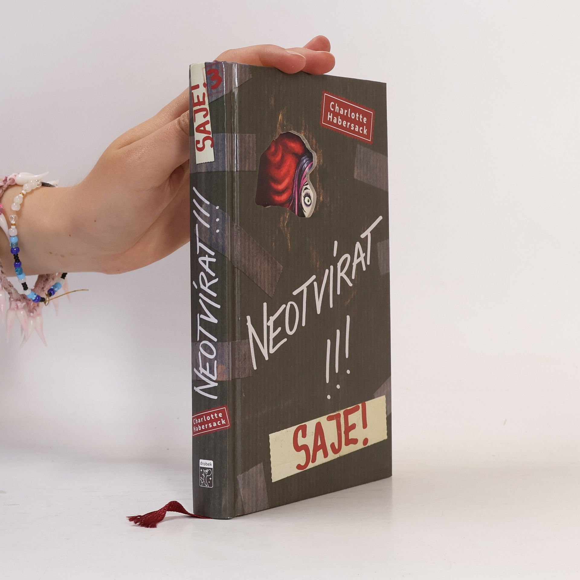 Charlotte Habersack Neotvírat!!!. Saje!
