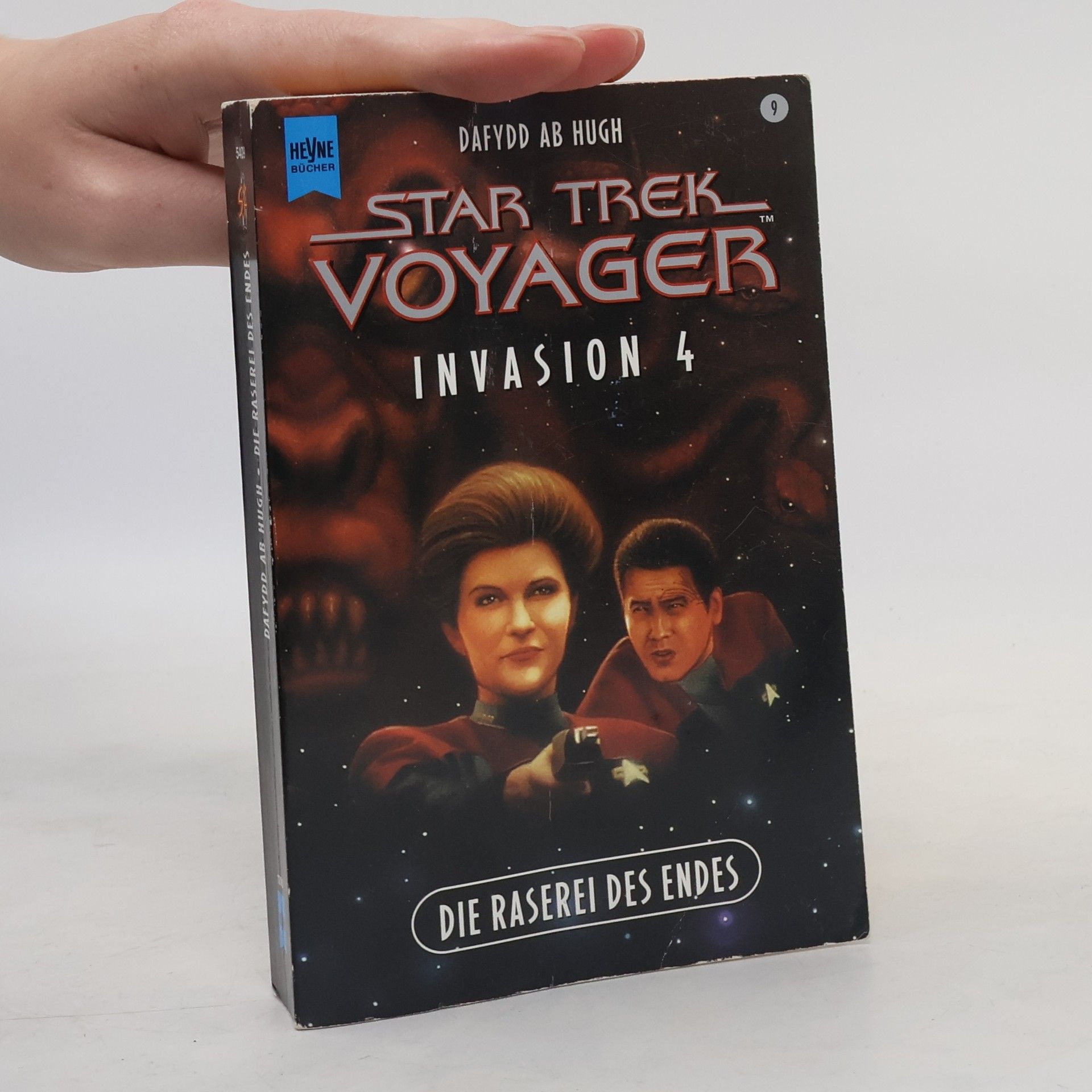 Dafydd Ab Hugh Star Trek - Voyager. Invasion 4