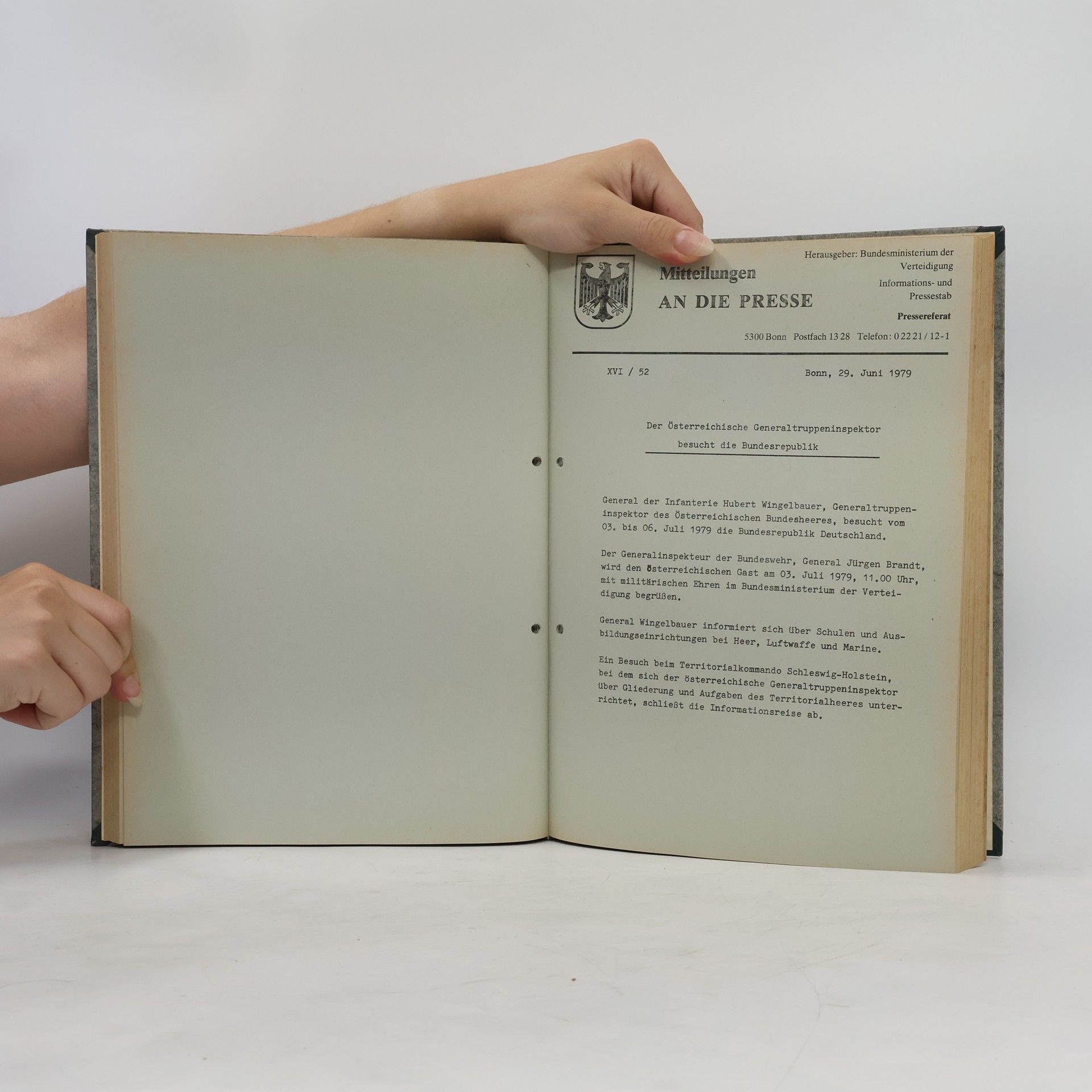 Various authors Mitteilungen an die Presse