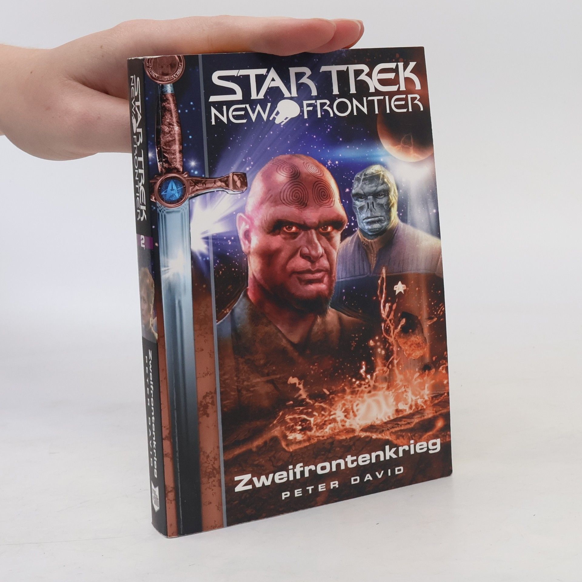 Petr David Star Trek - New Frontier: Zweifrotekrieg