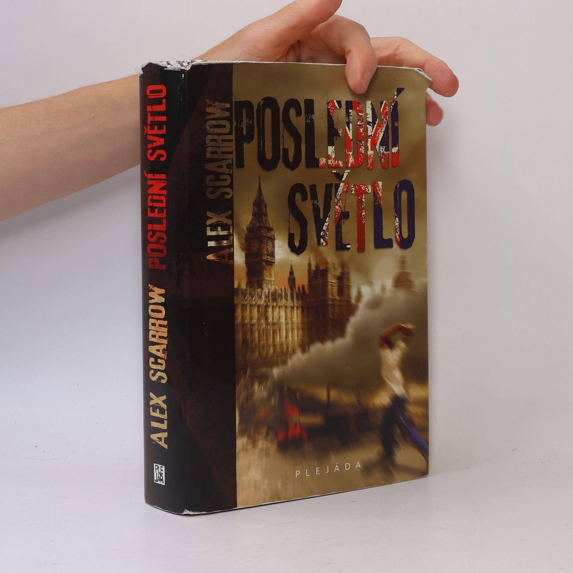 Alex Scarrow Poslední světlo