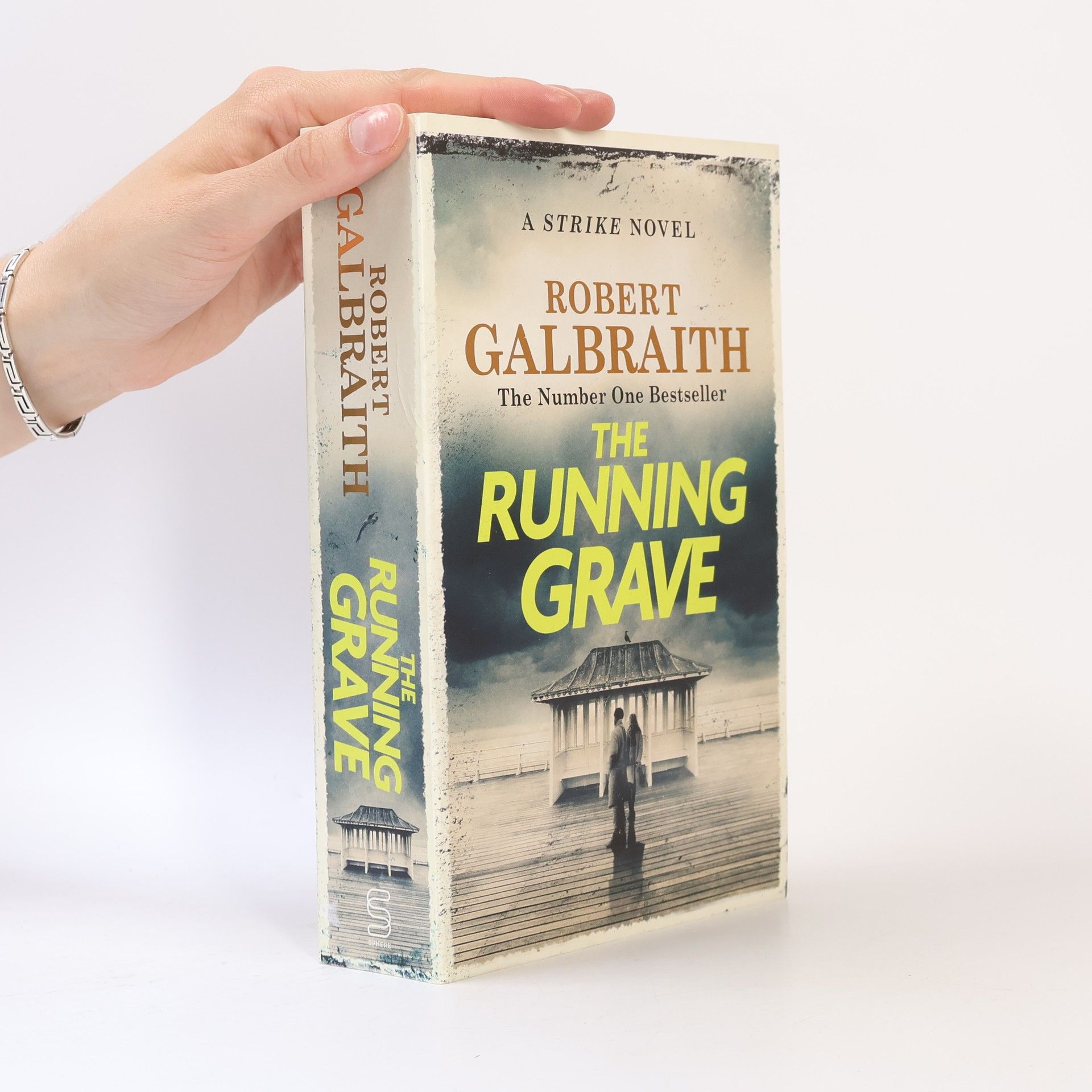 Joanne K. Rowlingová The Running Grave