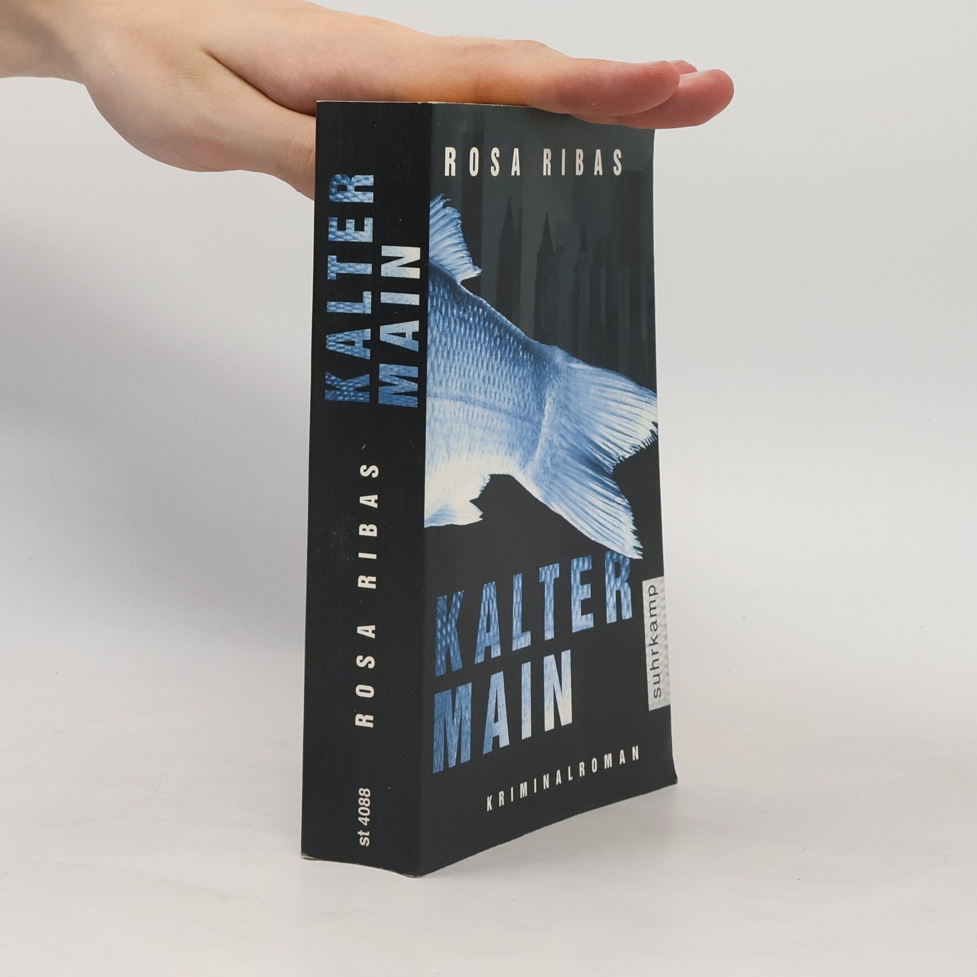 Rosa Ribas Kalter Main