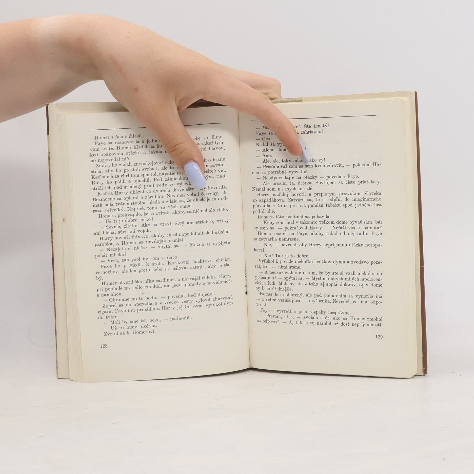 Nathanael West Slečna Dušehojivá