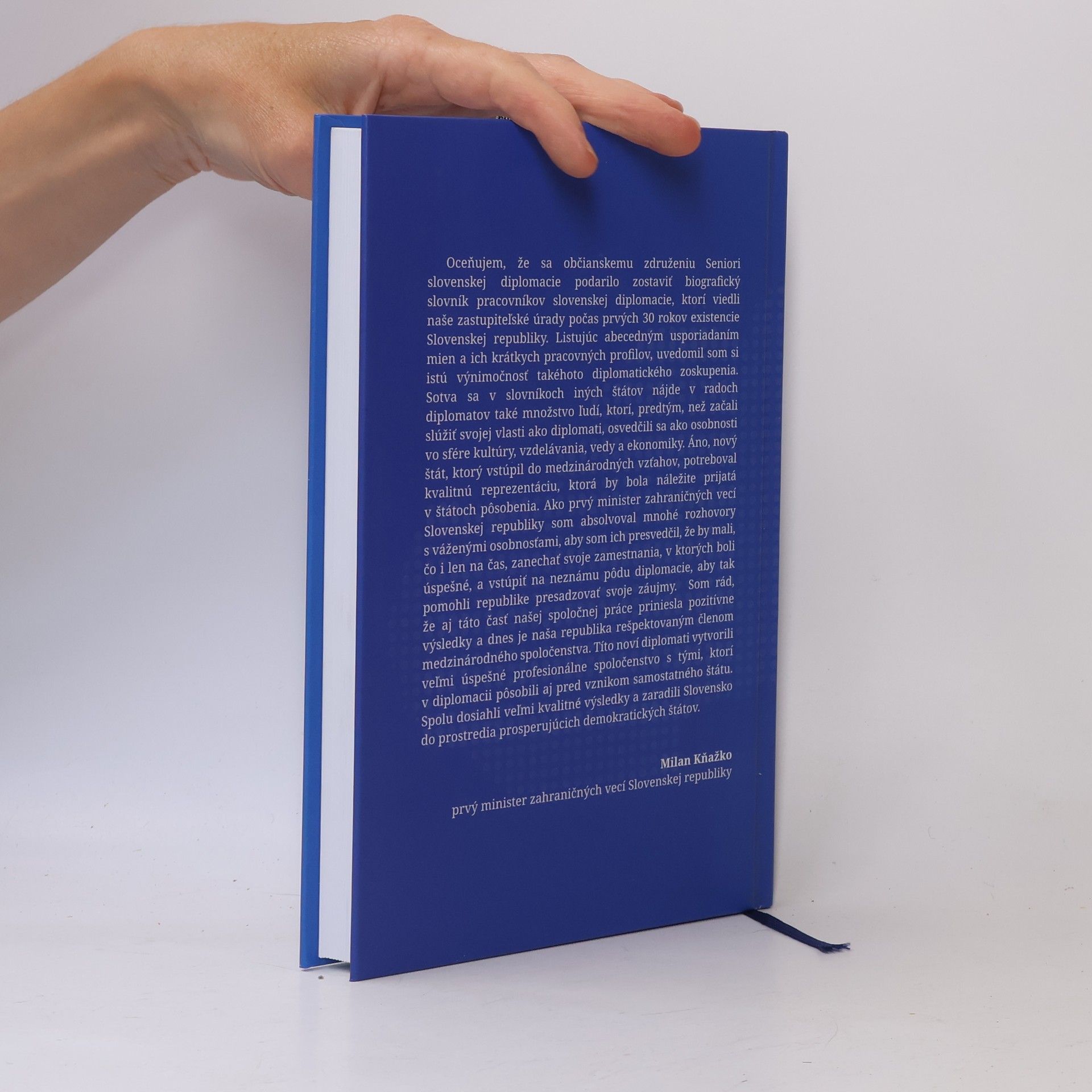 Collectif d'auteurs Biografický slovník slovenskej diplomacie.