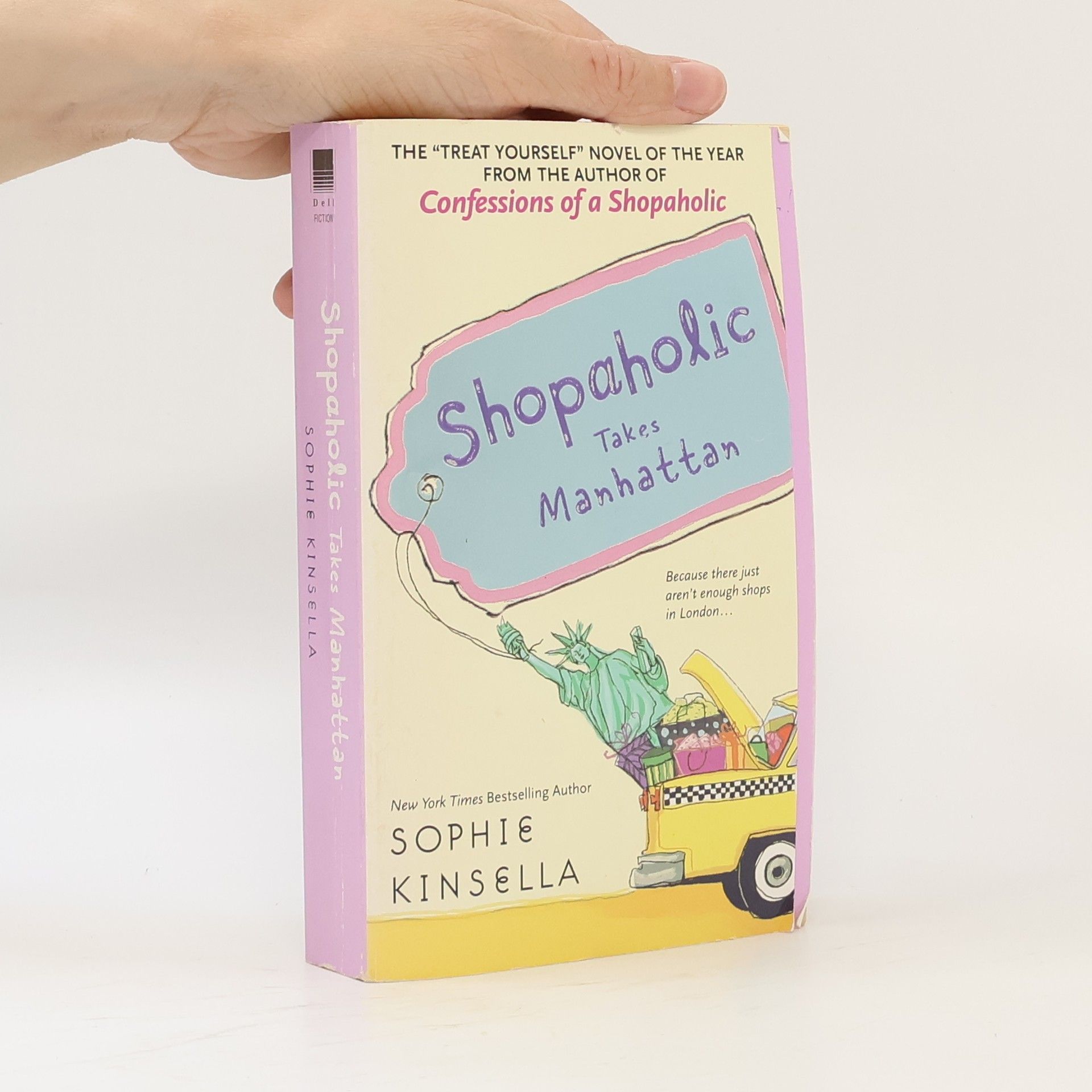 Sophie Kinsella Shopaholic takes Manhattan