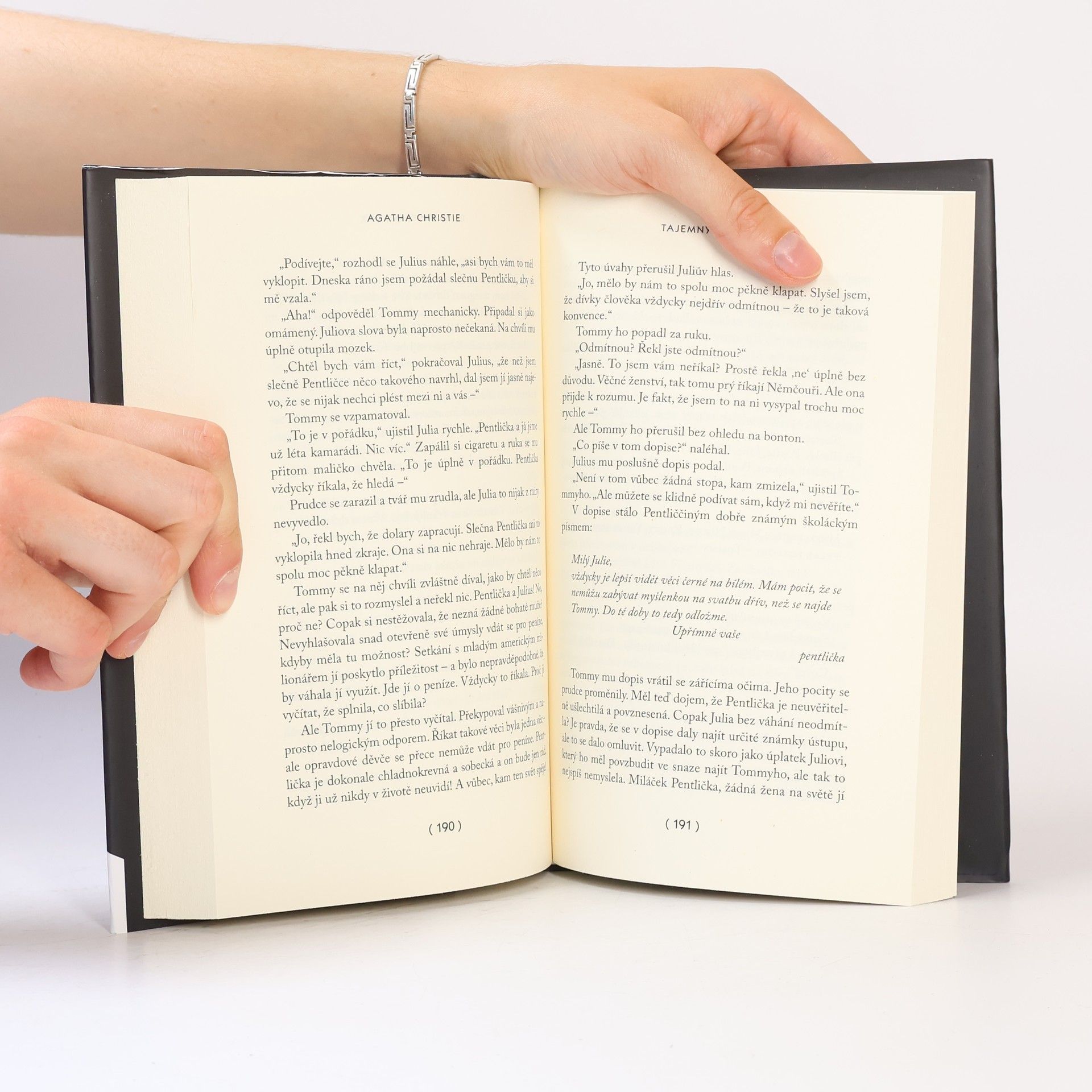 Agatha Christie Tajemný protivník