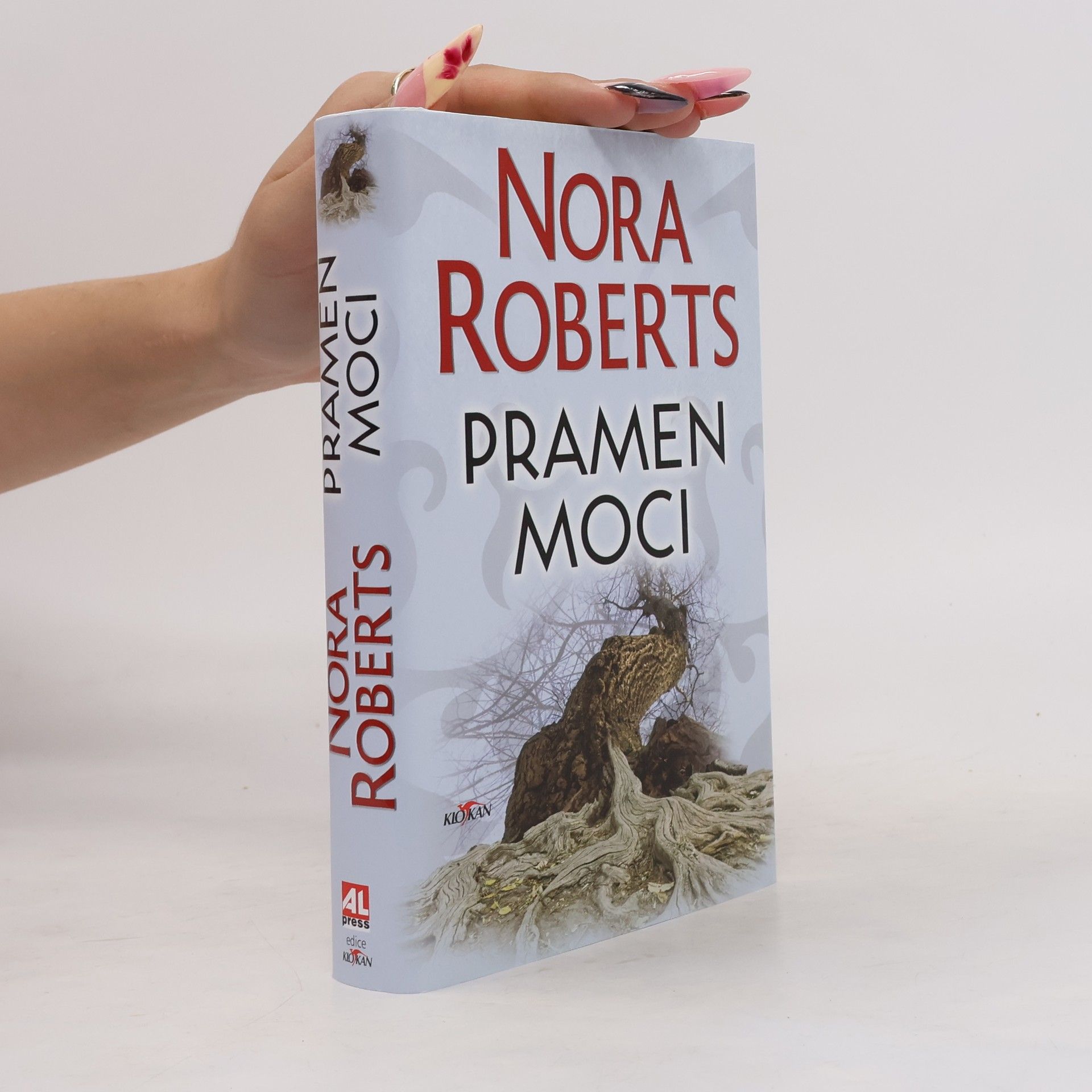 Nora Roberts Pramen moci