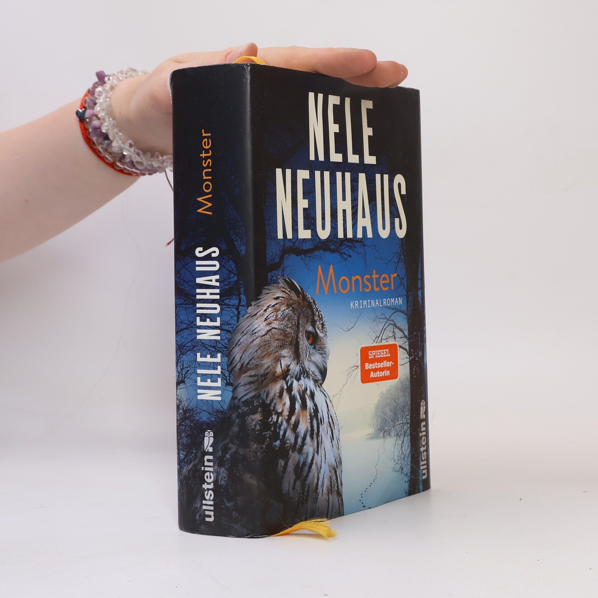 Nele Neuhaus Monster
