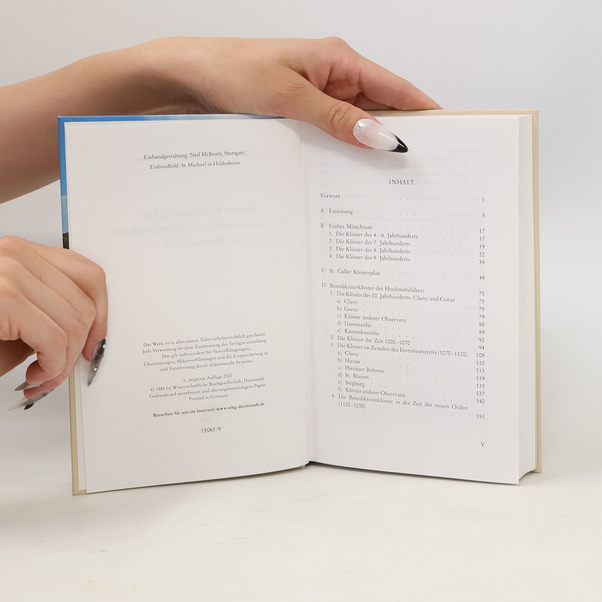 Günther Binding Kleine Kunstgeschichte der mittelalterlichen Ordensbaukunst in Deutschland