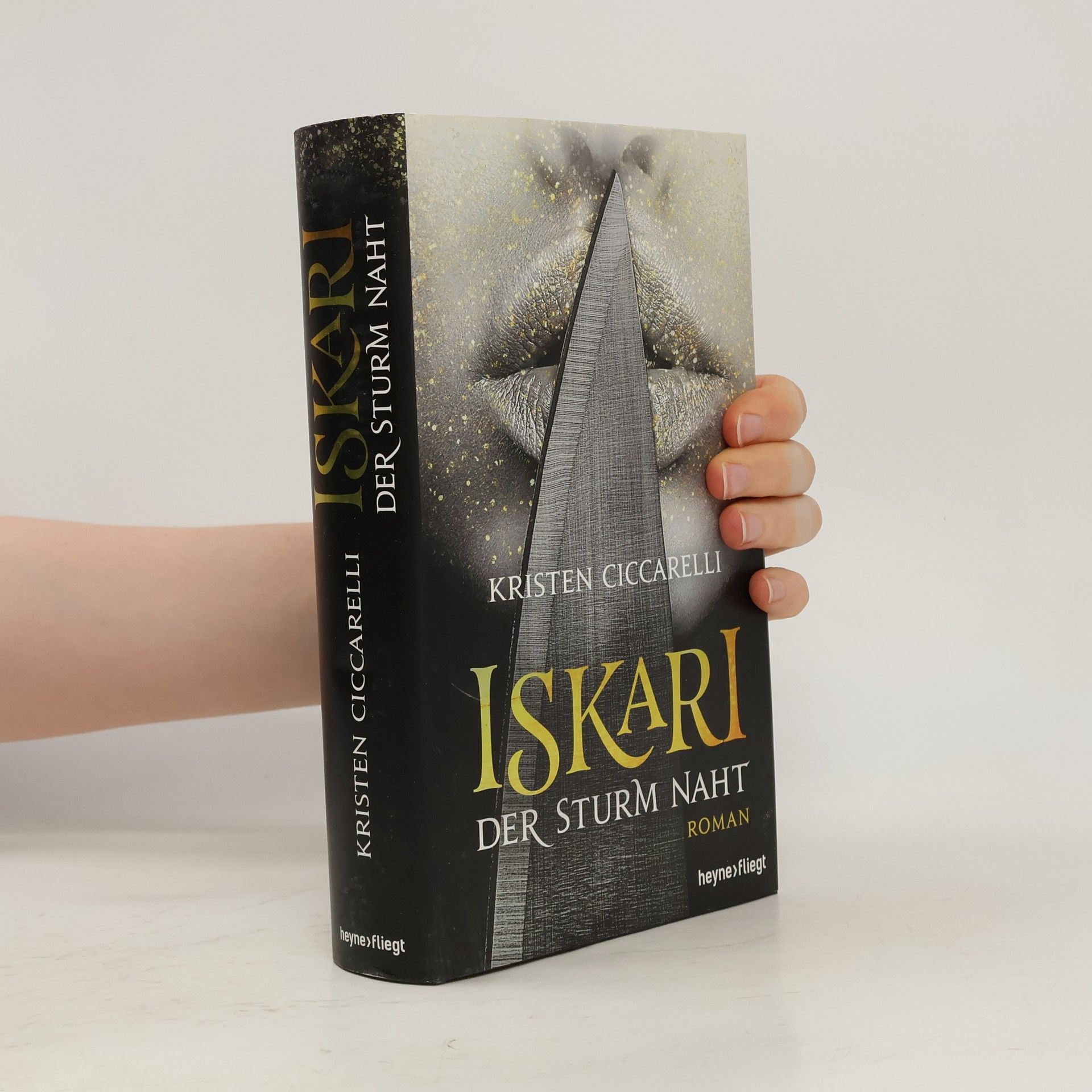 Kristen Ciccarelli Iskari - Der Sturm naht
