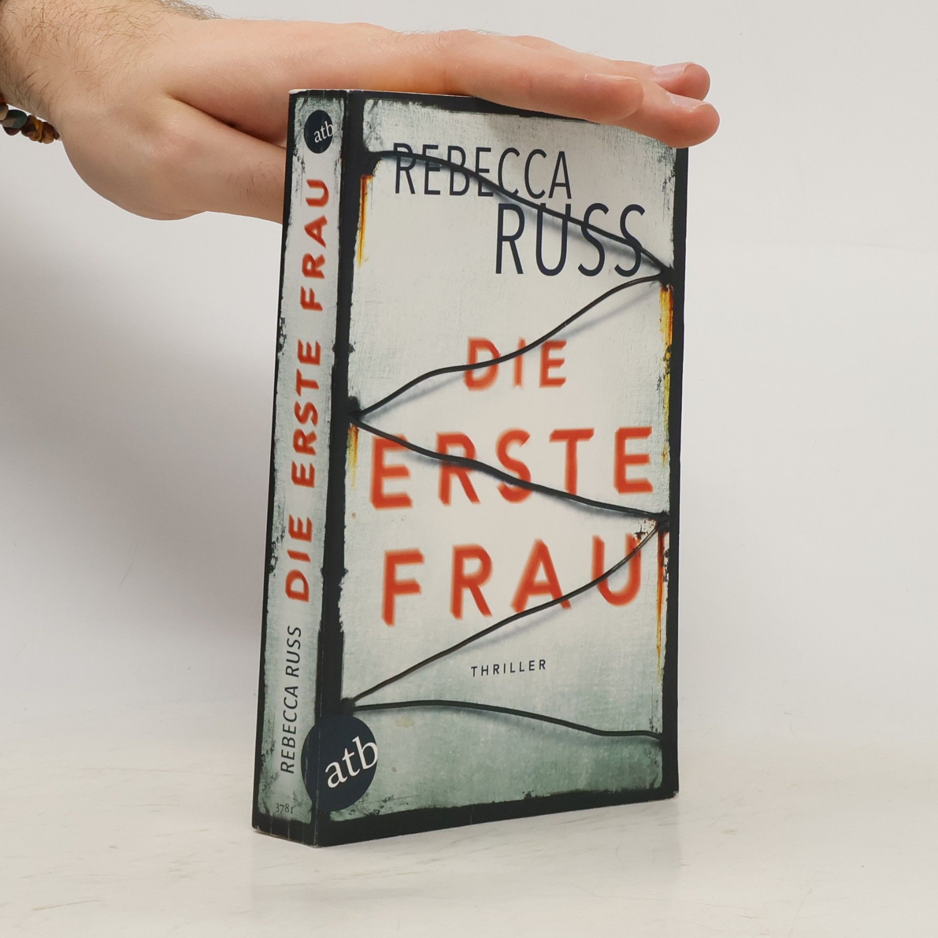 Die erste Frau