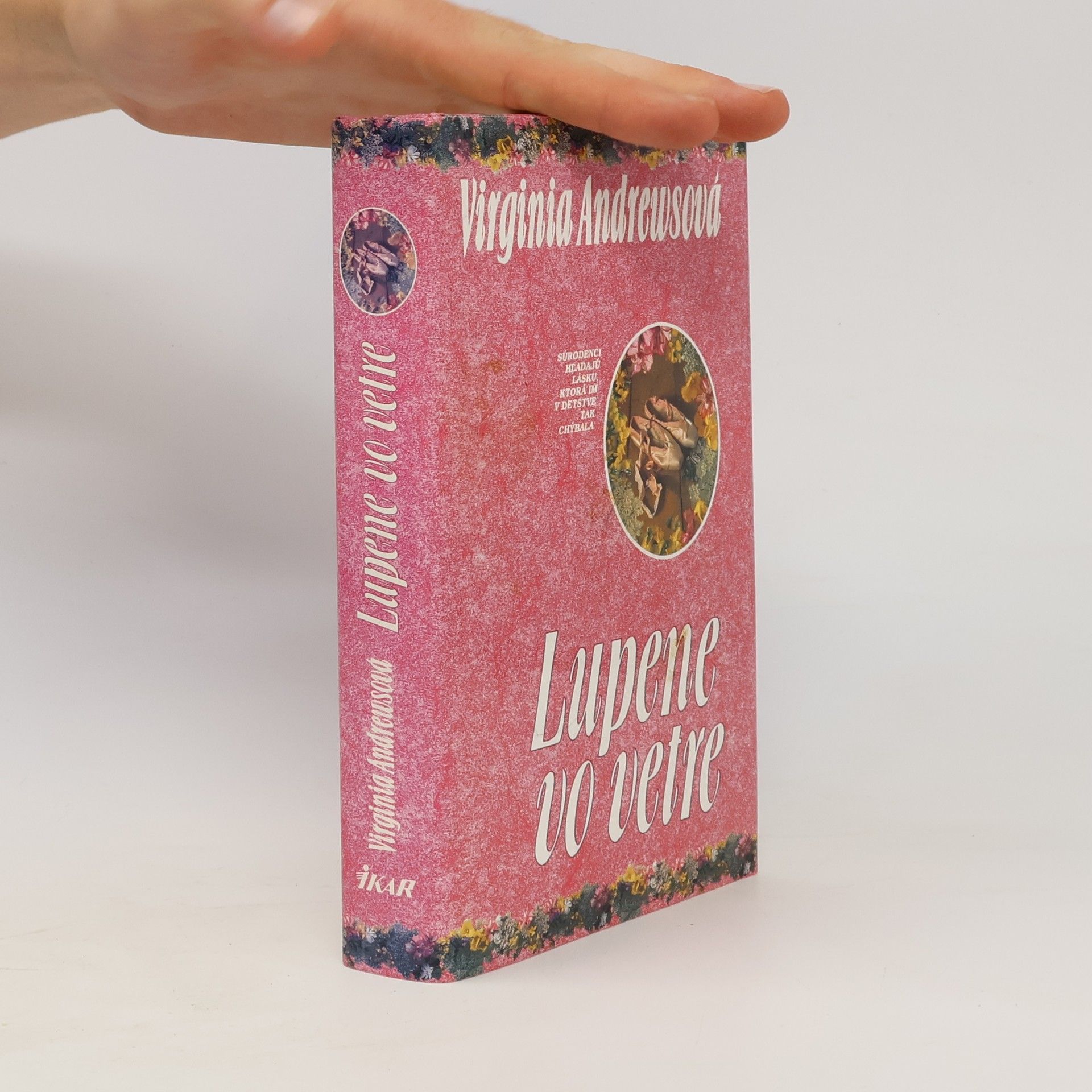 V. C. Andrews Lupene vo vetre