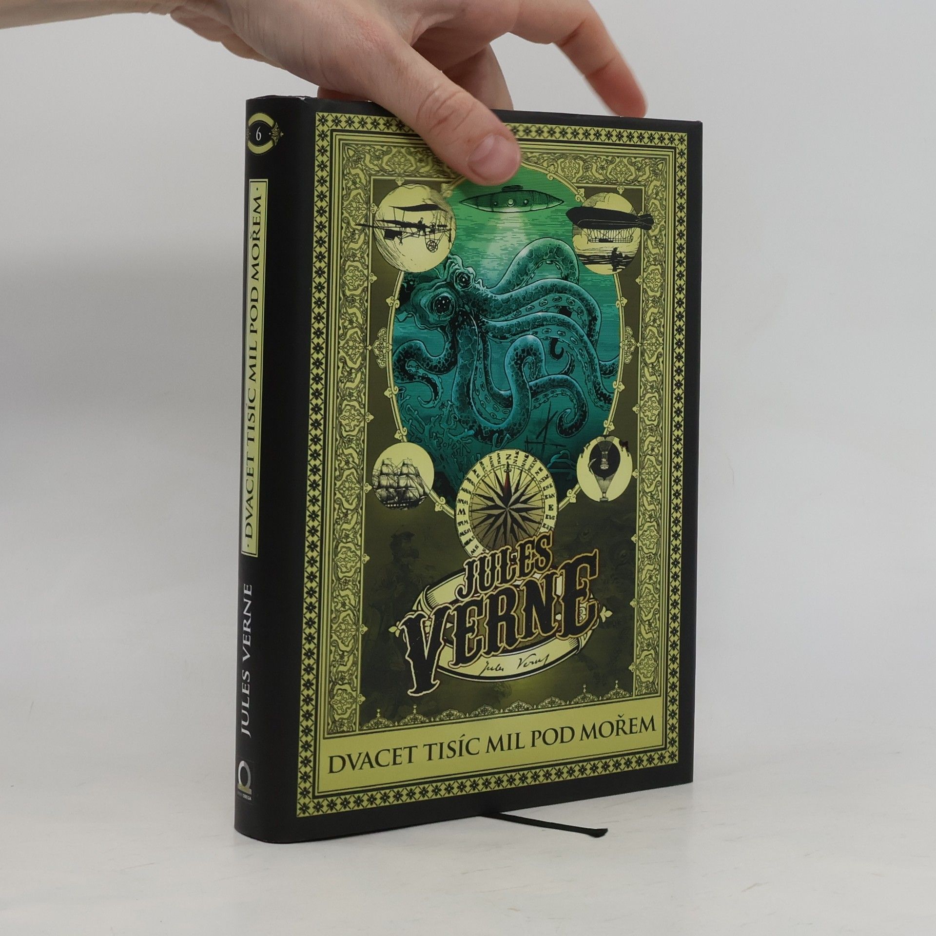 Jules Verne Dvacet tisíc mil pod mořem
