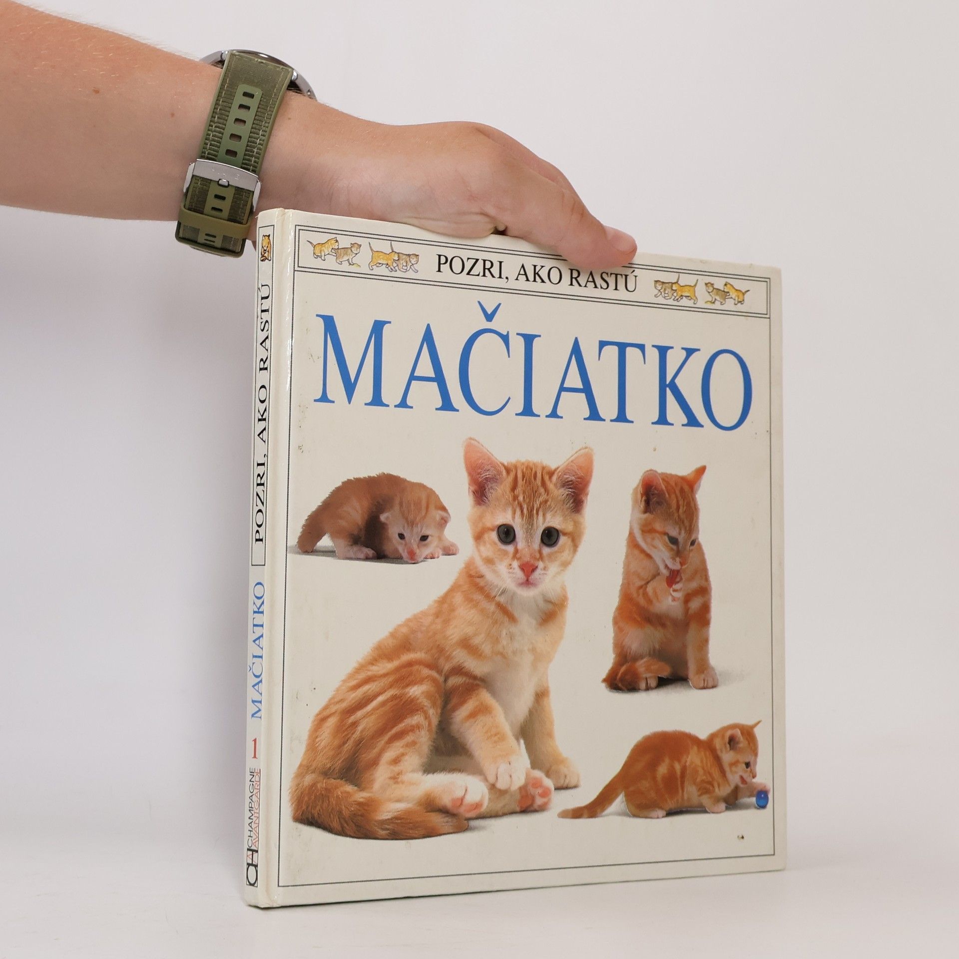 Jane Burton Pozri, ako rastú: Mačiatko