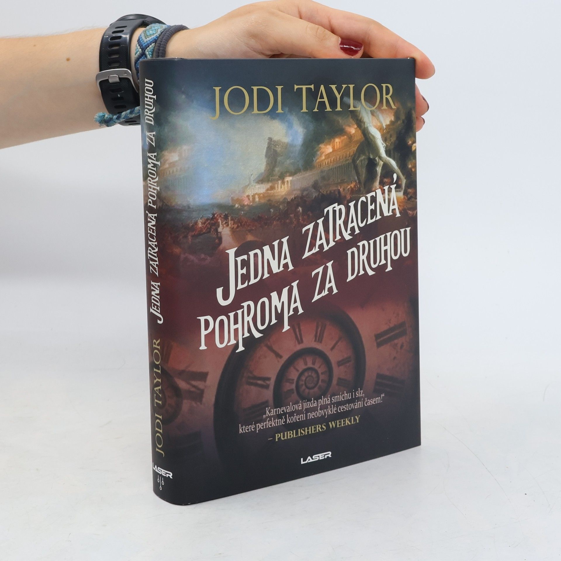 Jodi Taylor Jedna zatracená pohroma za druhou