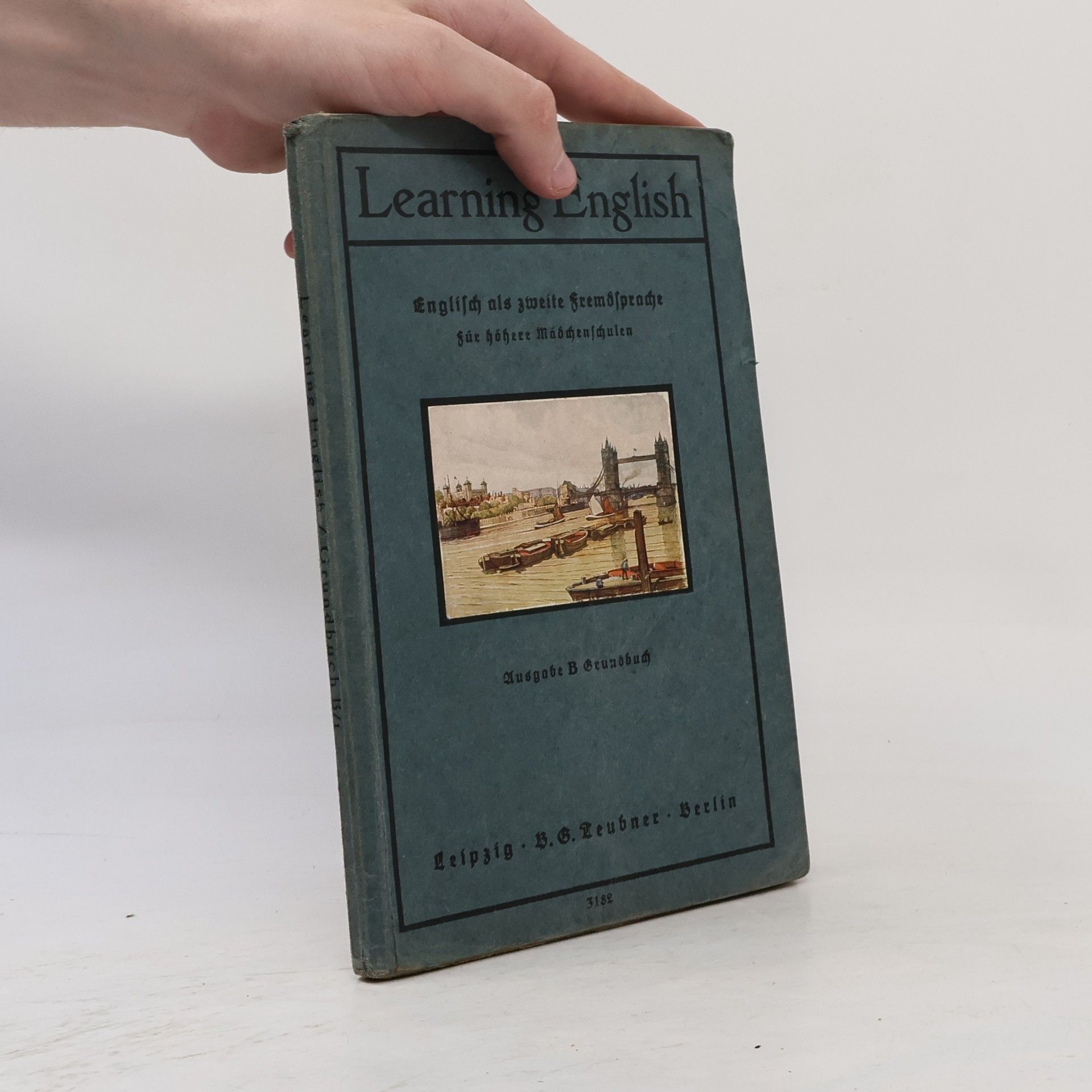 Collectif d'auteurs Learning English. Grundbuch