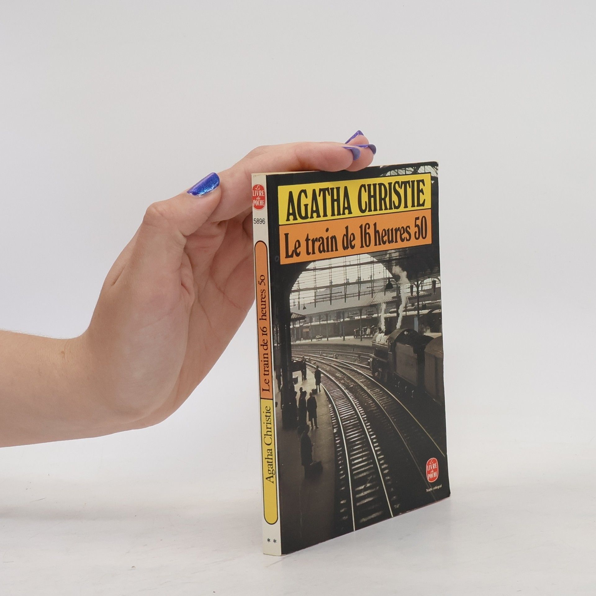 Agatha Christie Le Livre de Poche: Le train de 16 heures 50 - Texte intégral