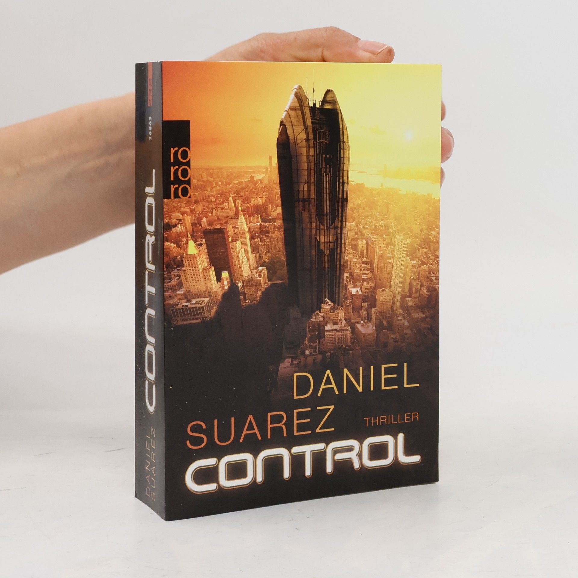 Daniel Suarez Control