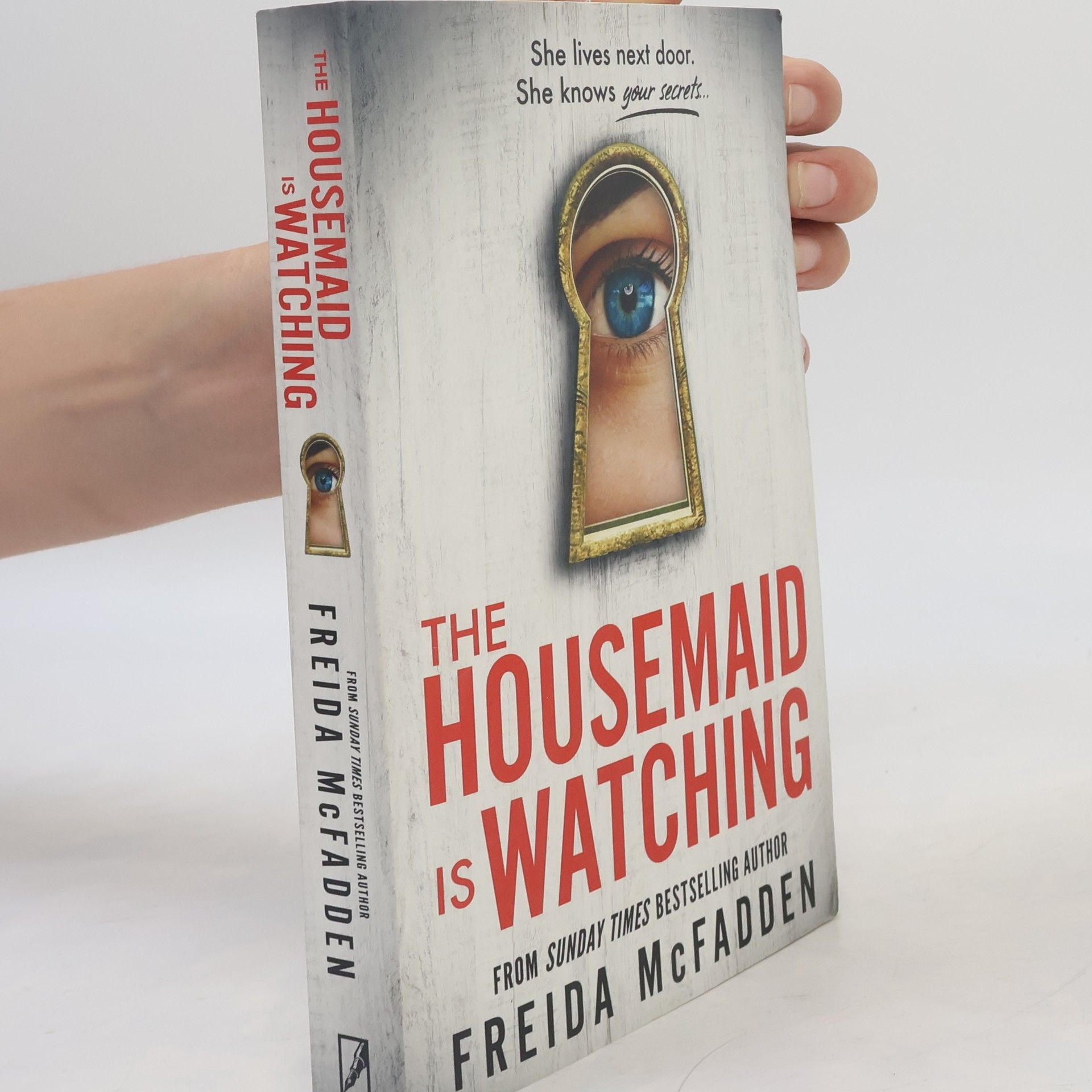 Freida McFadden The Housemaid Is Watching