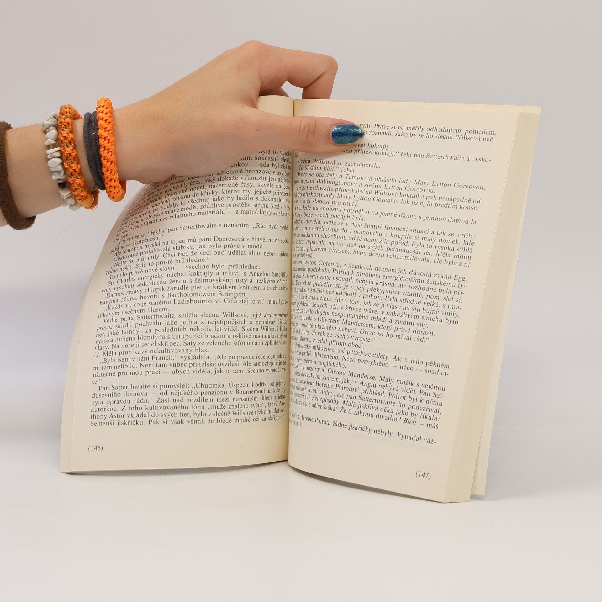 Agatha Christie Čas přílivu. Tragédie o třech jednáních