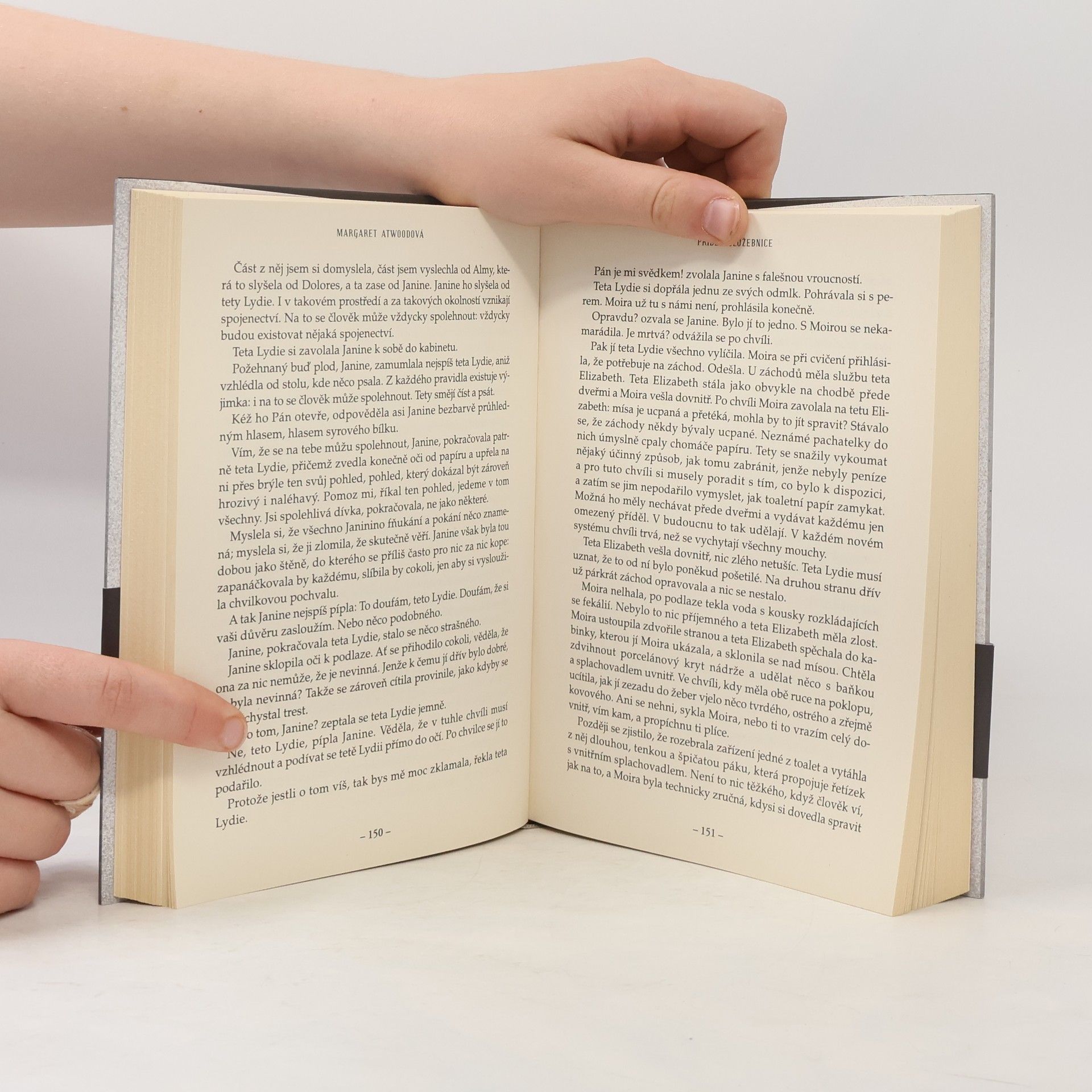 Margaret Atwood Příběh služebnice