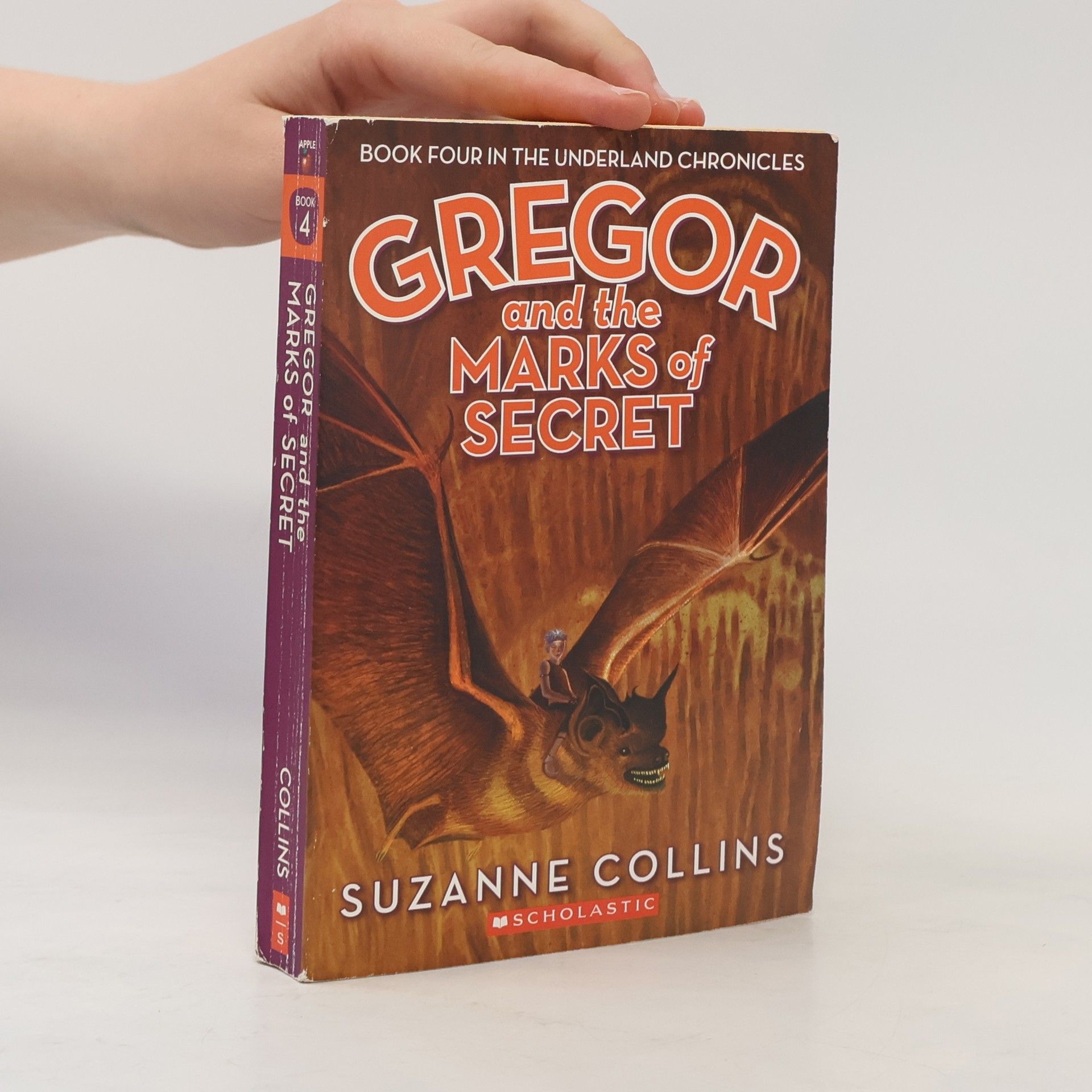 Suzanne Collins Gregor and the Marks of Secret