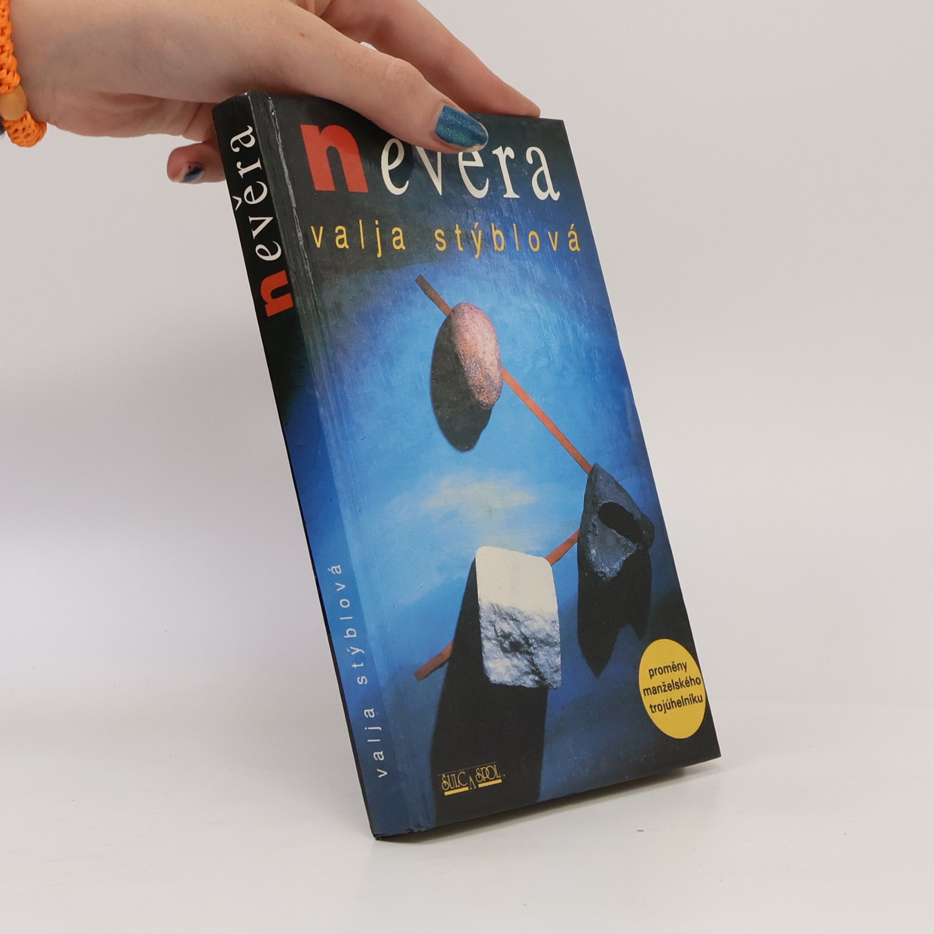 Valja Stýblová Nevěra