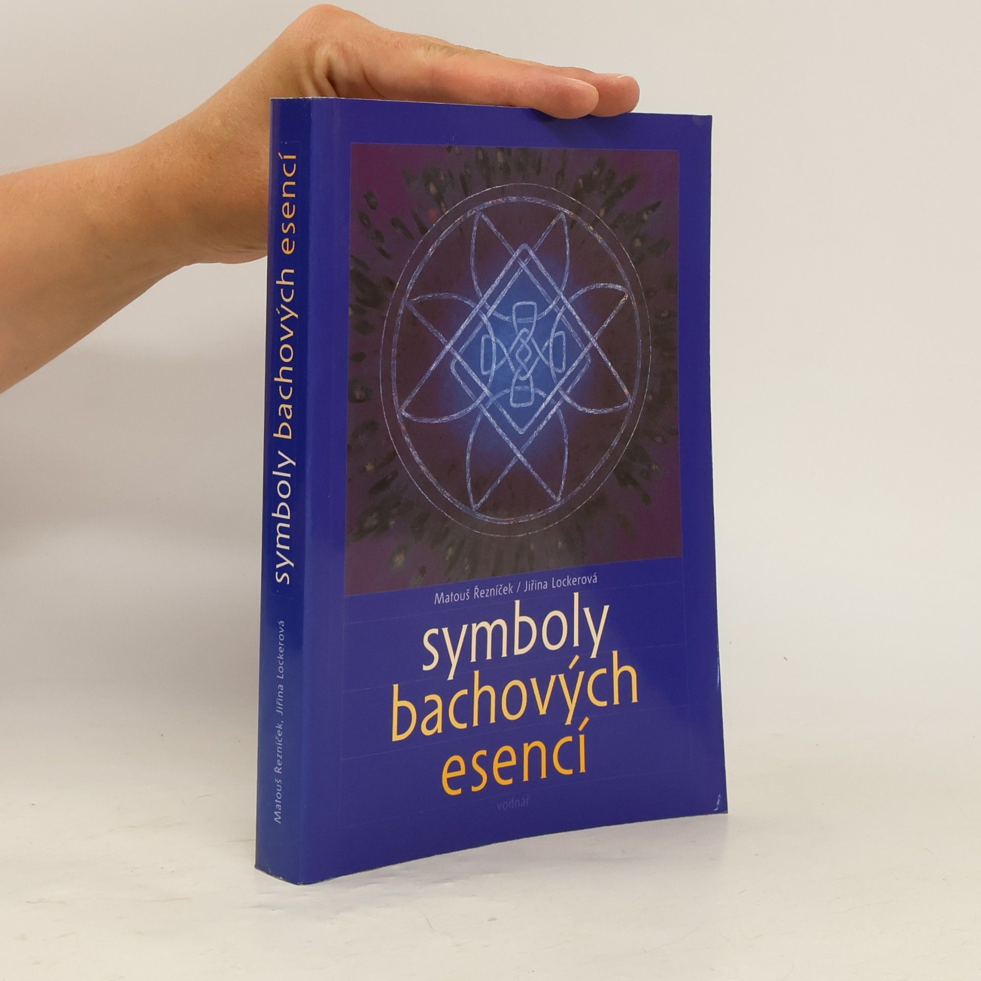 Symboly Bachových esencí jako úvod do elementární terapie