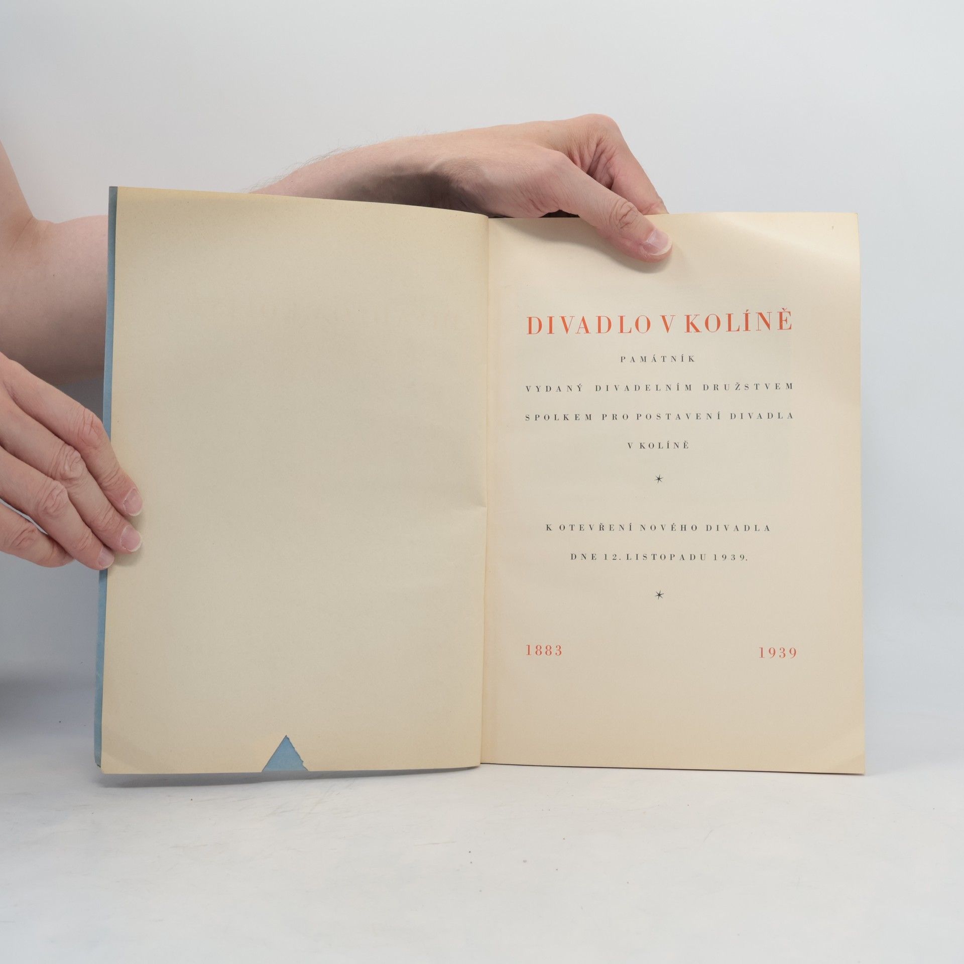 Autorenkollektiv Divadlo v Kolíně 1883-1939