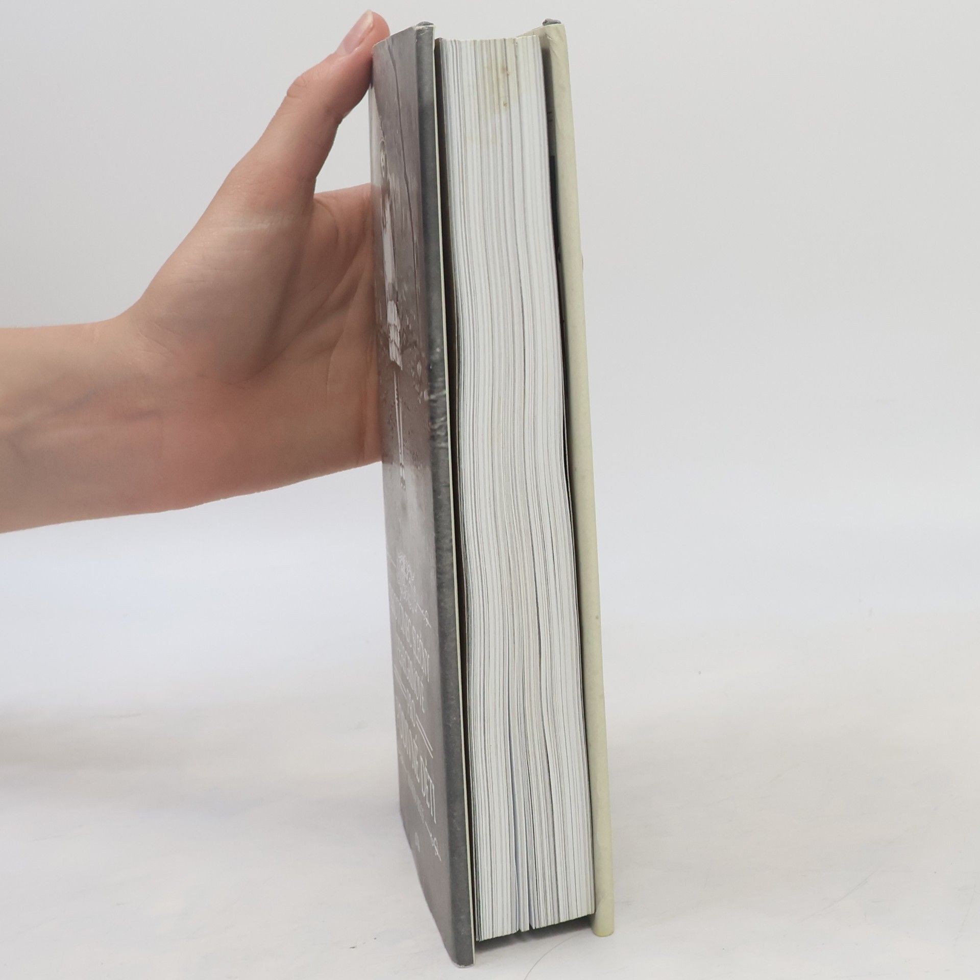 Ransom Riggs Sirotčinec slečny Peregrinové pro podivné děti