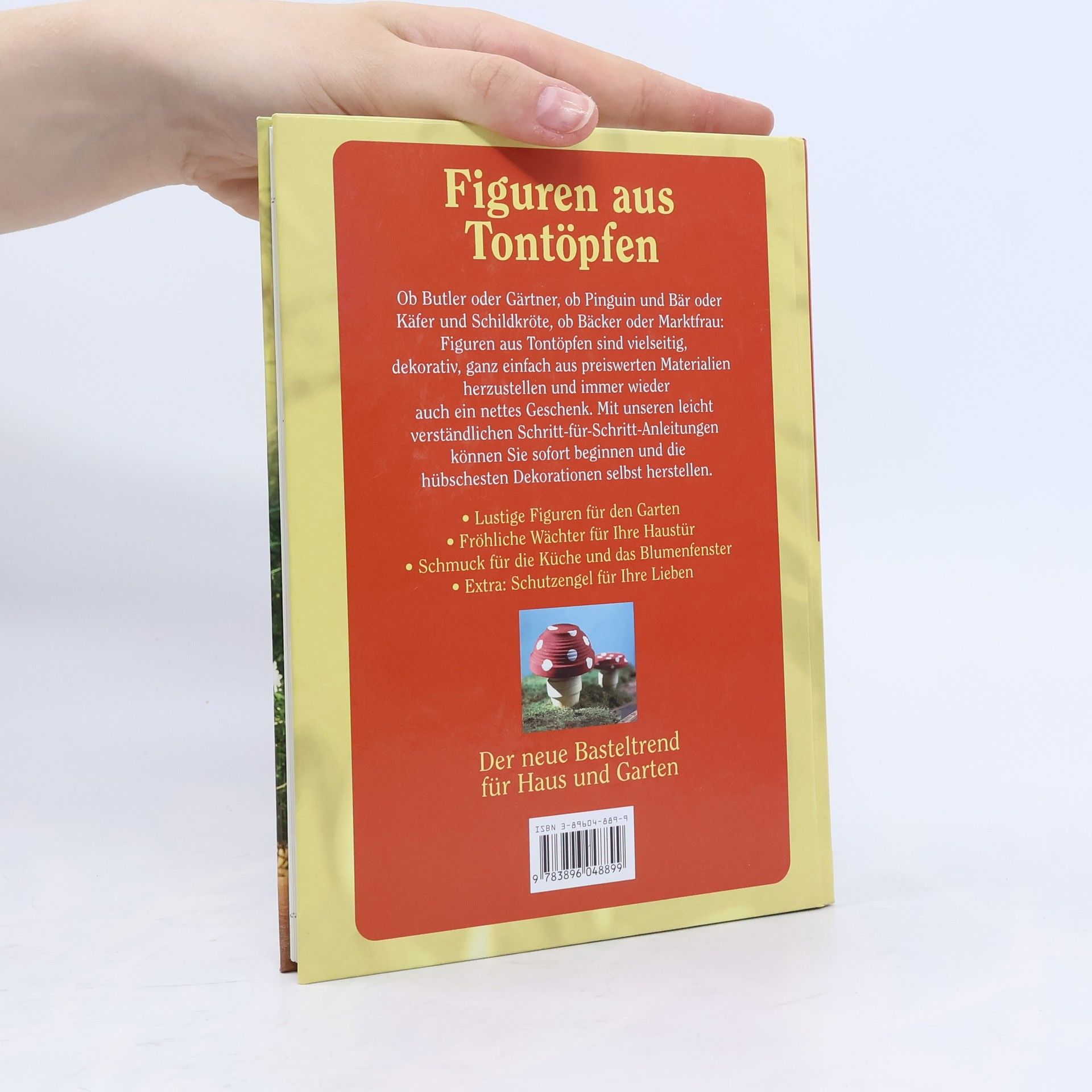 Heidi Grund Thorpe Figuren aus Tontöpfen