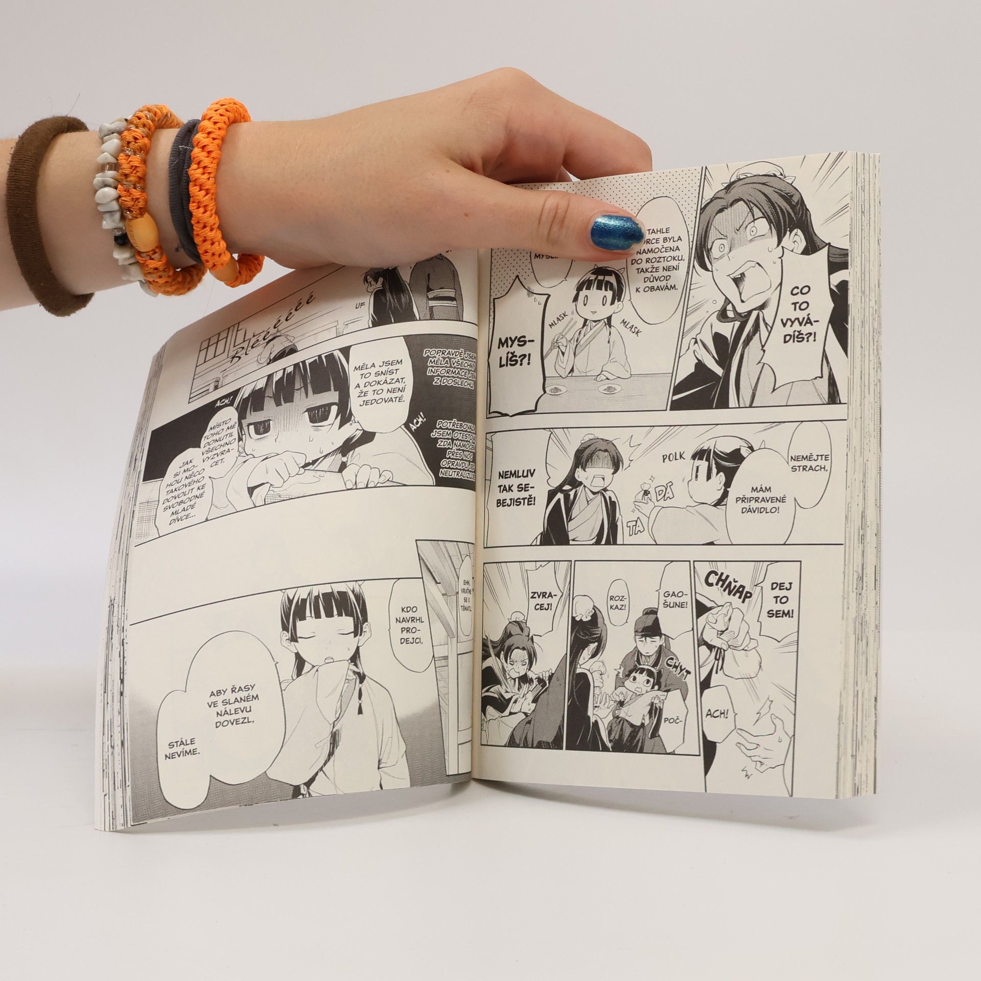 Natsu Hyuuga Deníky apatykářky 5