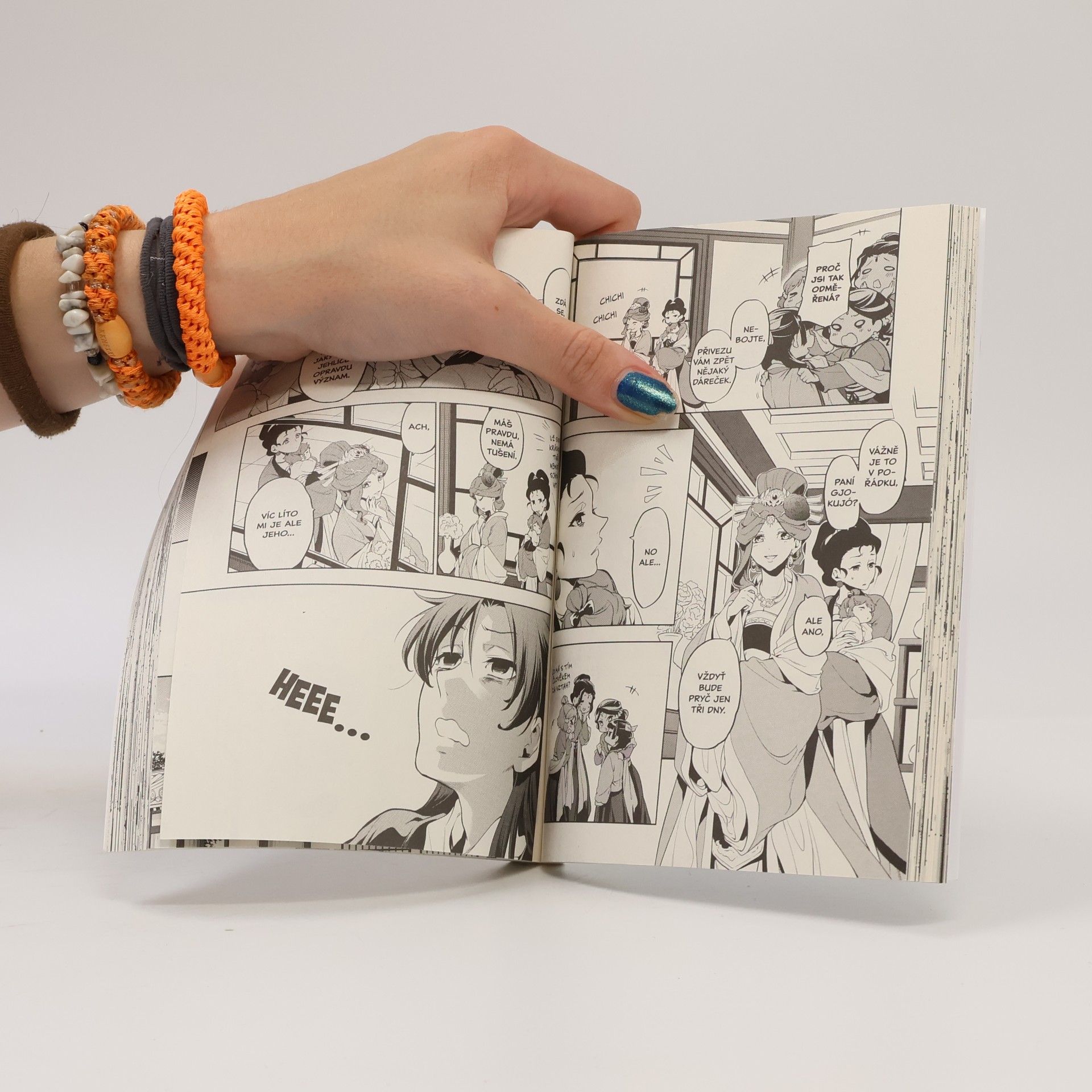 Natsu Hyuuga Deník apatykářky 3