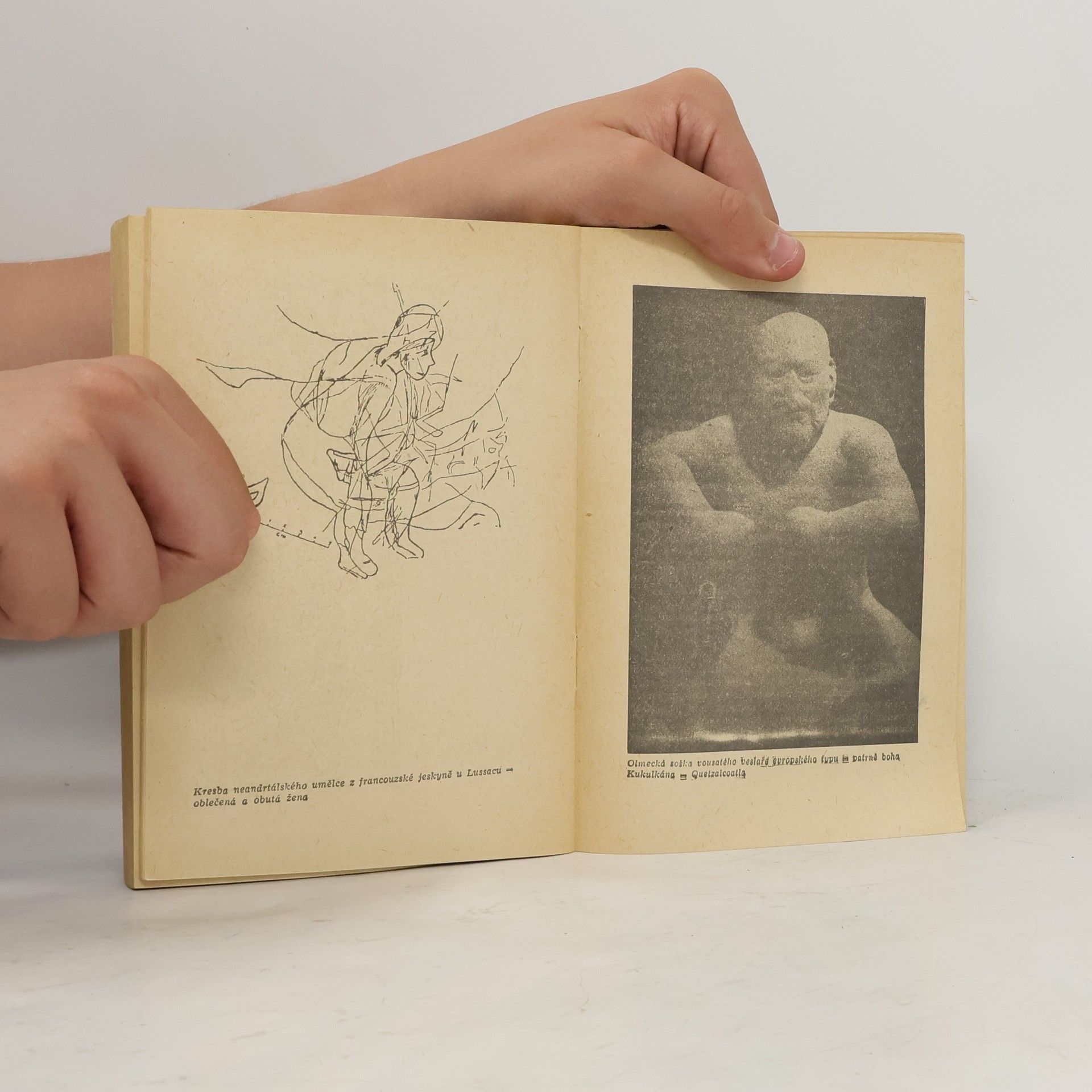 Erich von Däniken Vzpomínky na budoucnost