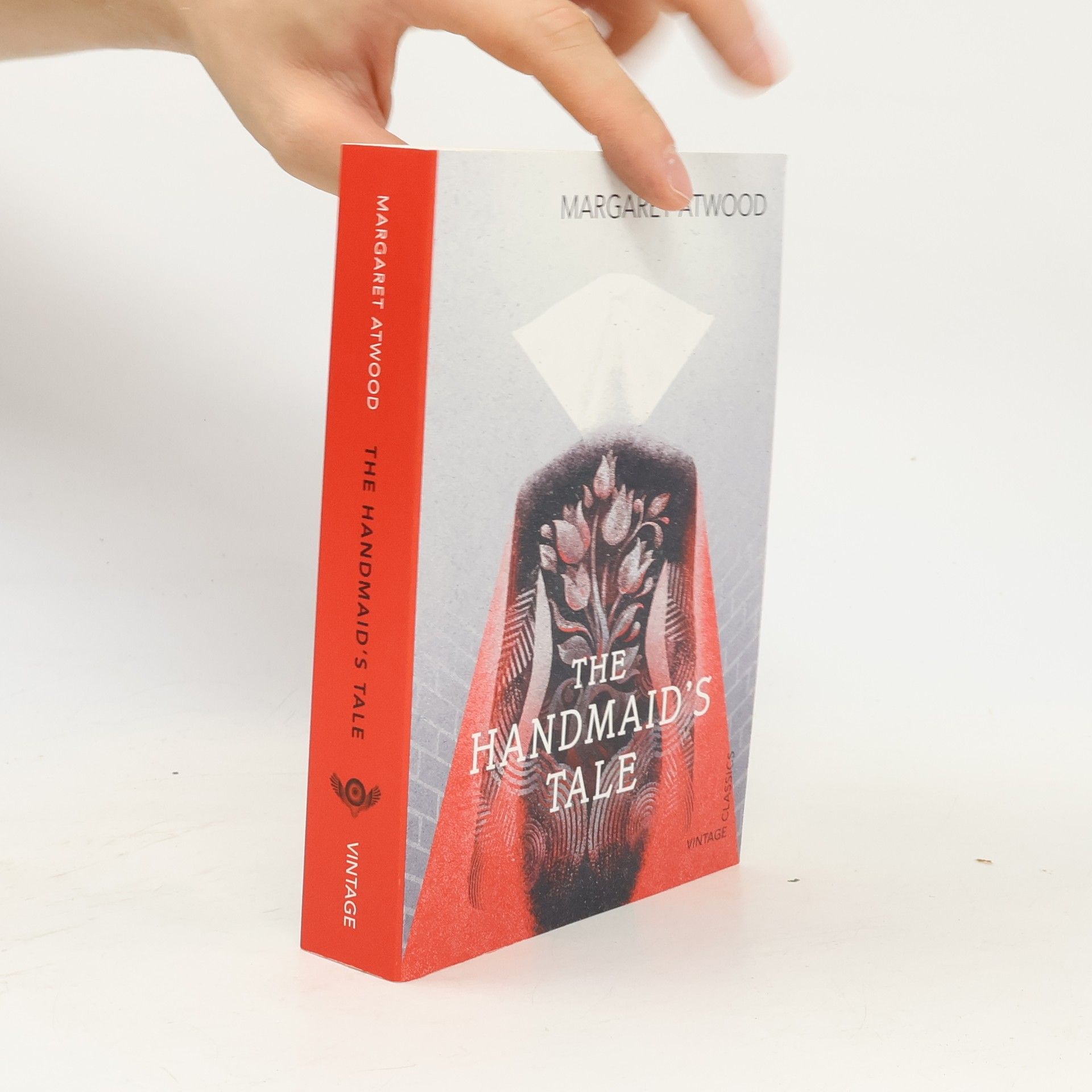 Margaret Atwood The handmaid's tale