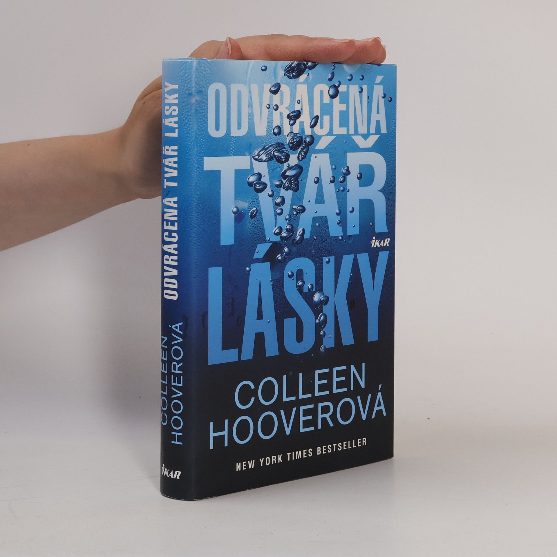 Colleen Hoover Odvrácená tvář lásky