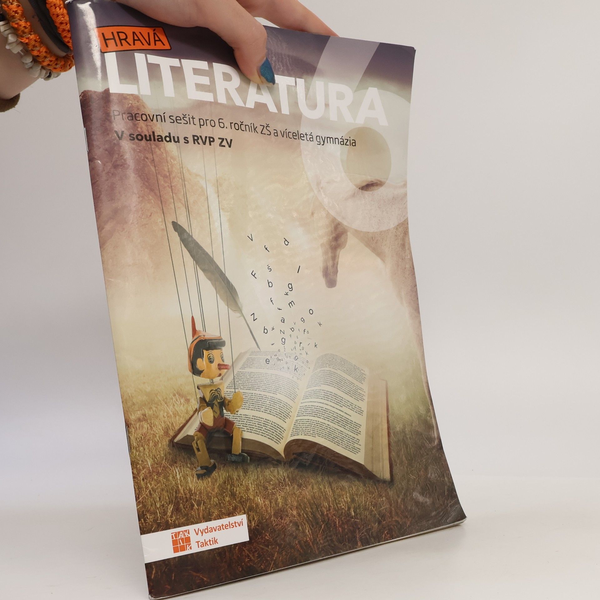 Collectif d'auteurs Hravá literatura. Pracovní sešit pro 6. ročník ZŠ a víceletá gymnázia