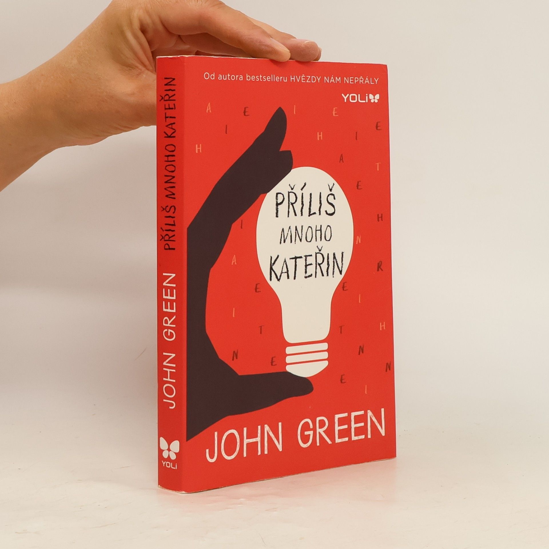 John Green Příliš mnoho Kateřin