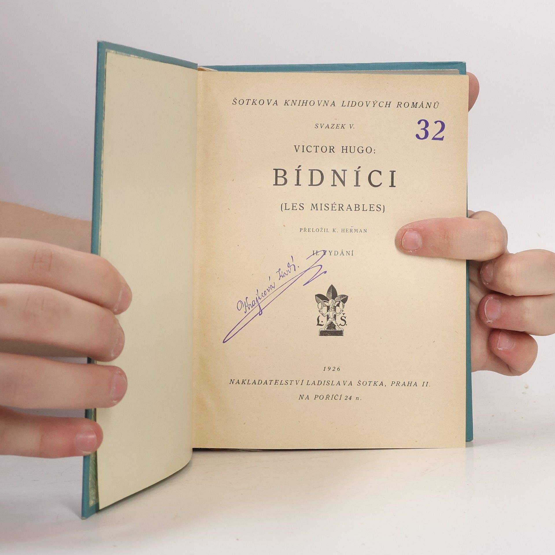 Victor Hugo Bídníci V.