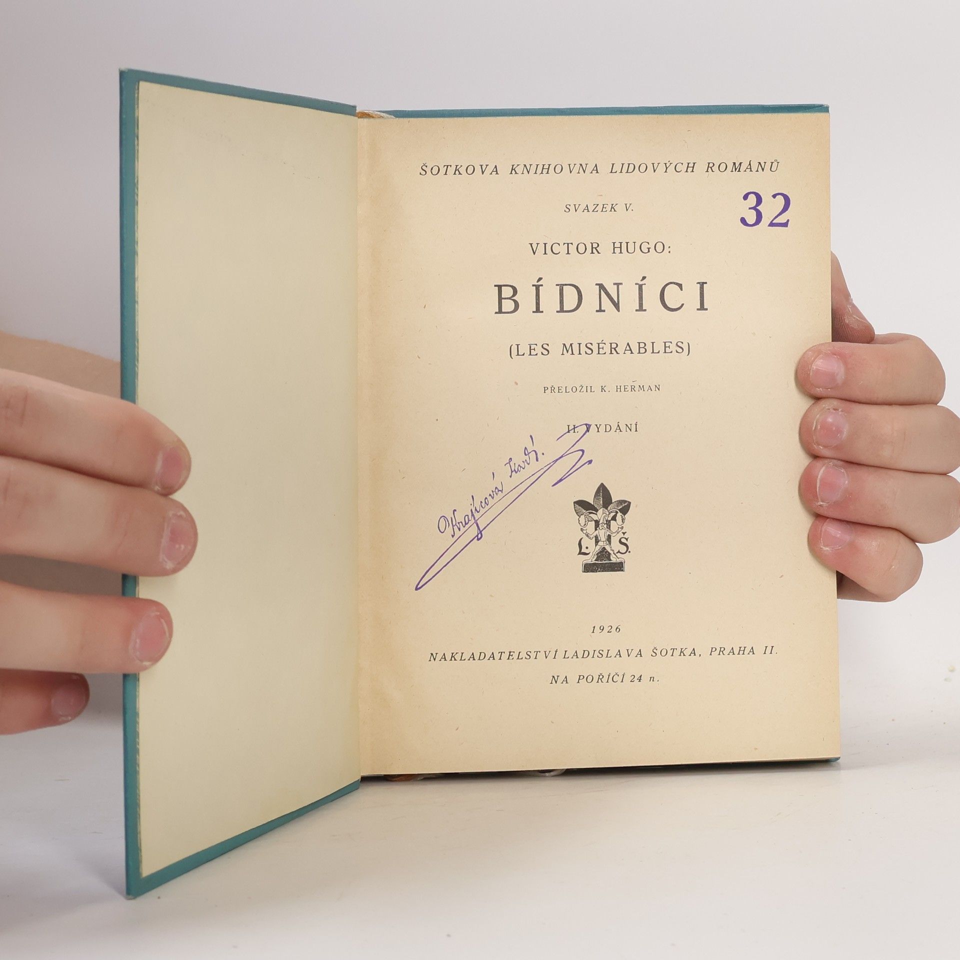 Victor Hugo Bídníci V.
