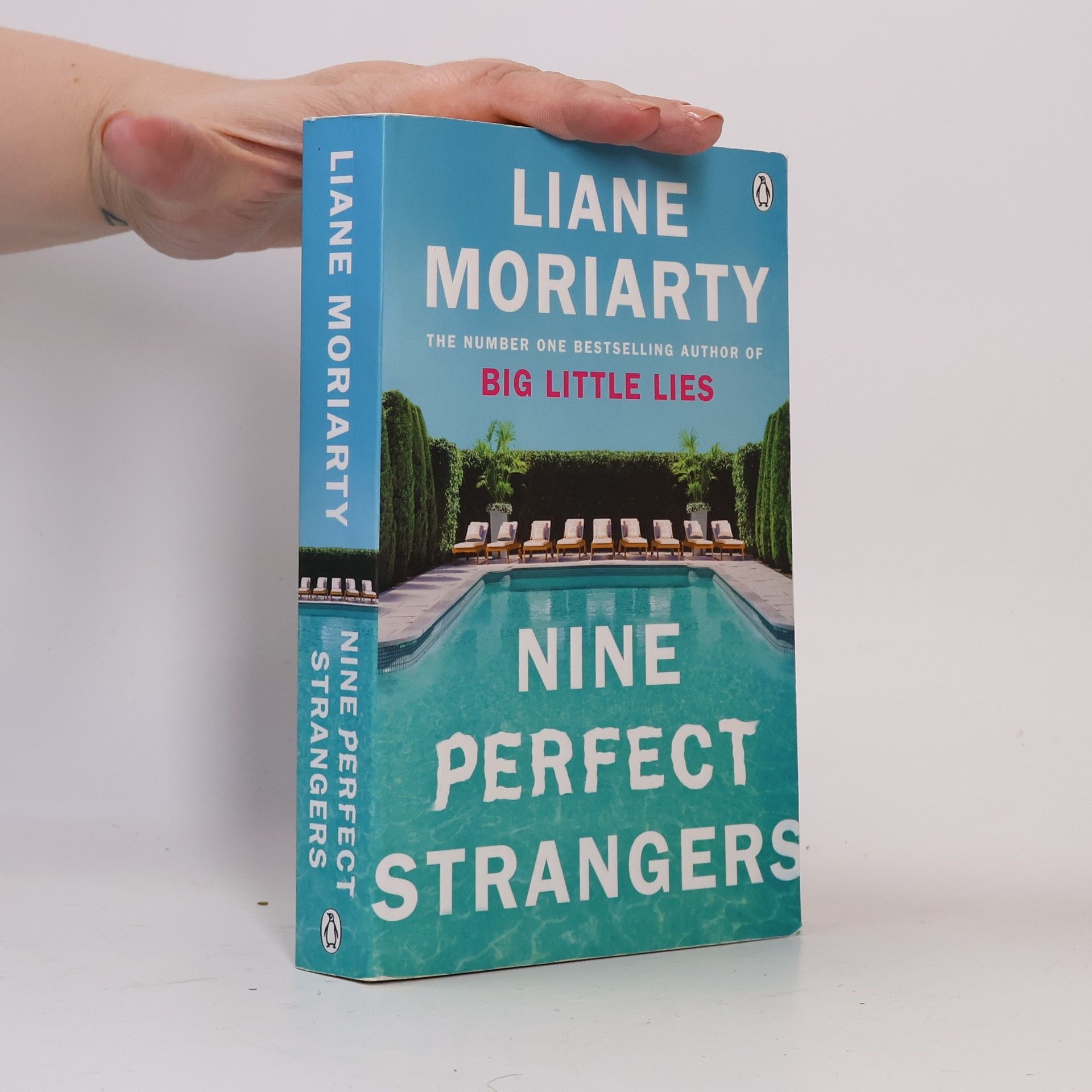 Liane Moriarty Nine perfect strangers