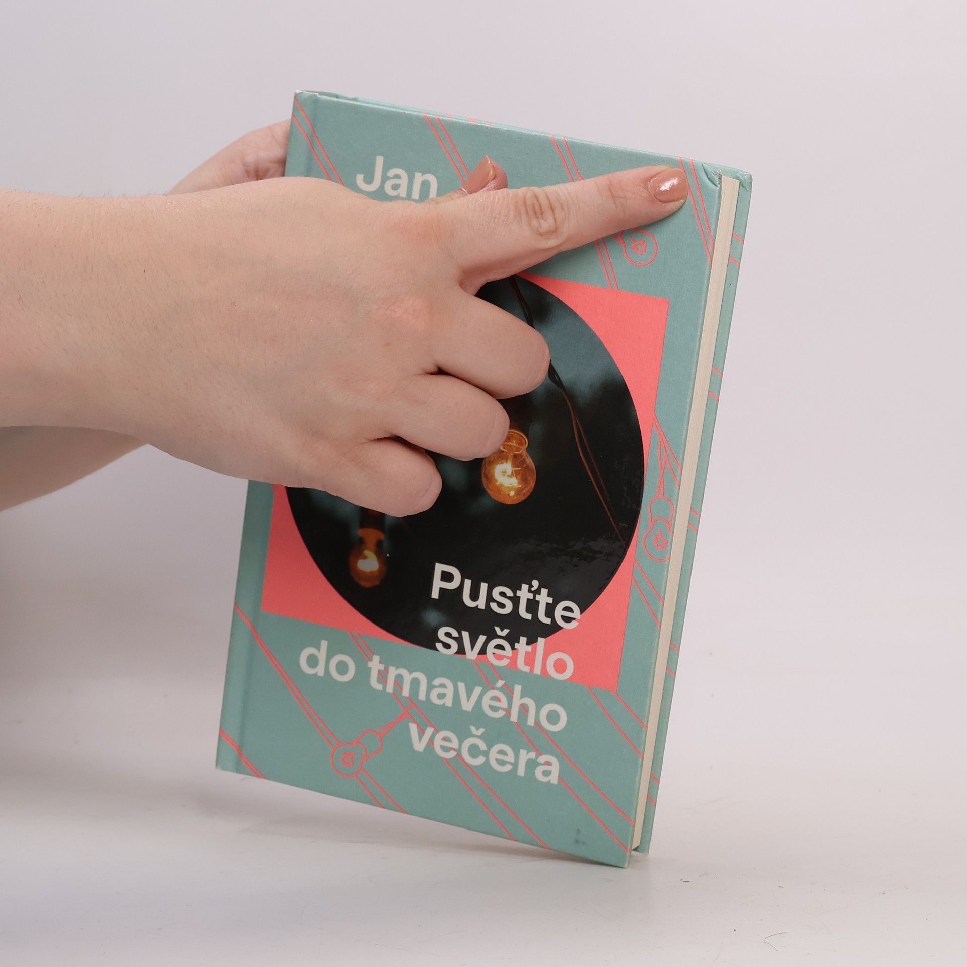 Jan Kholl Pusťte světlo do tmavého večera