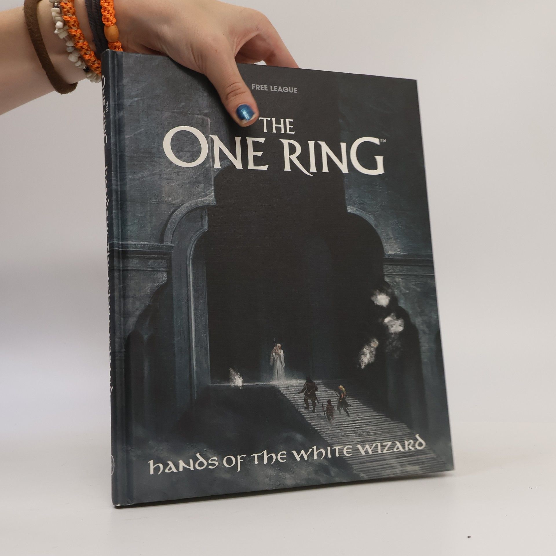 Various authors The One Ring: Hands of the White Wizard