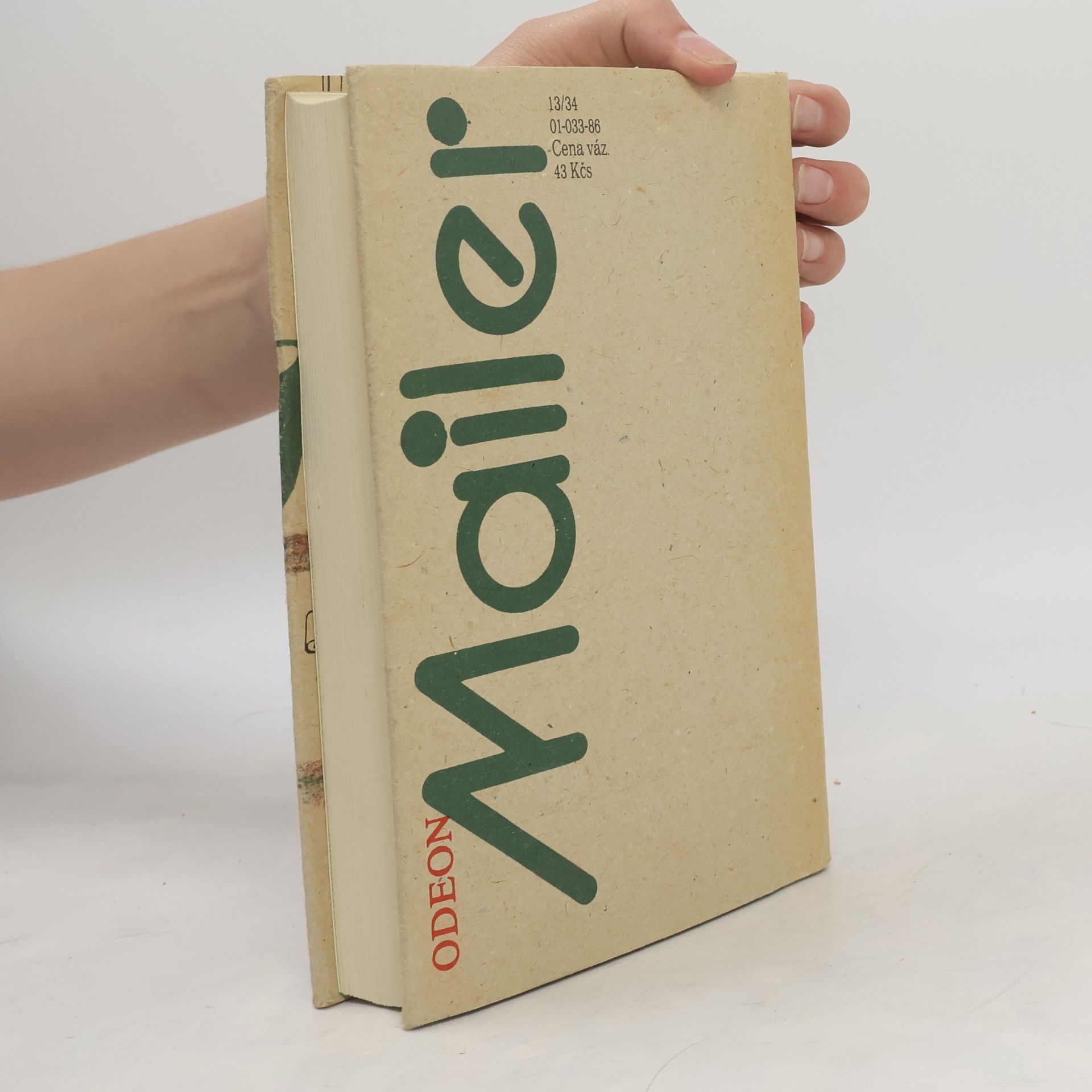 Norman Mailer Nazí a mrtví