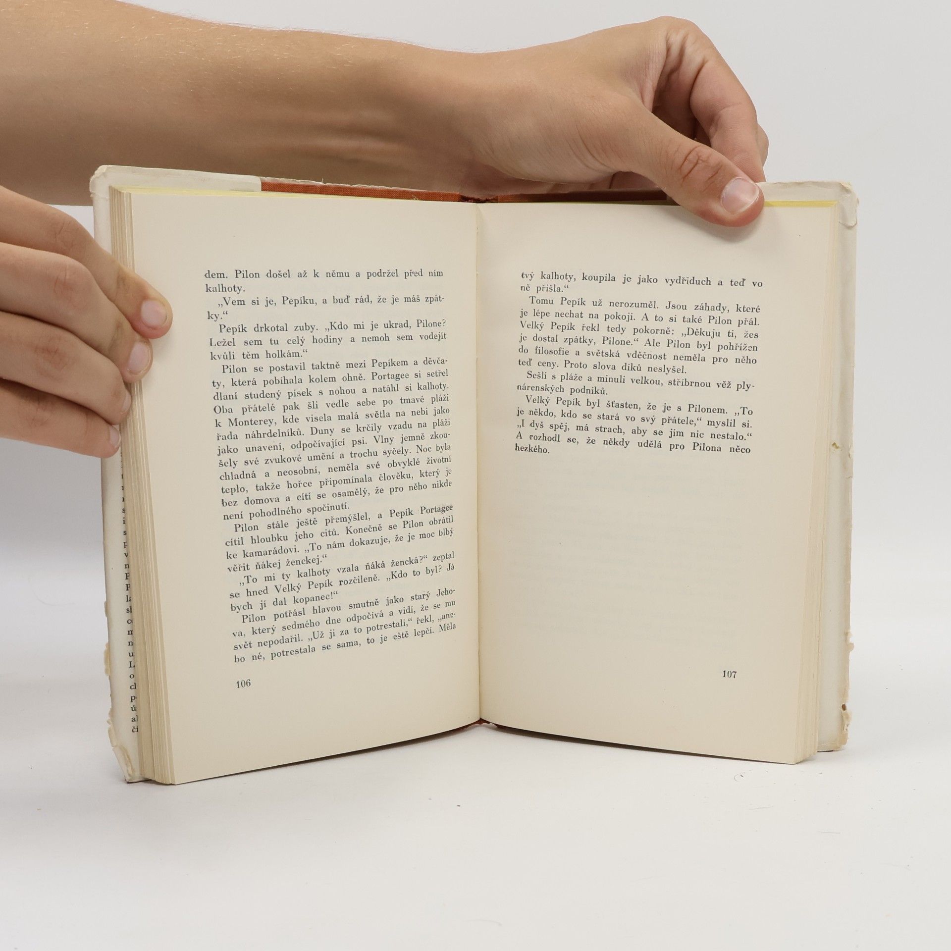 John Steinbeck Slunce a víno chudých