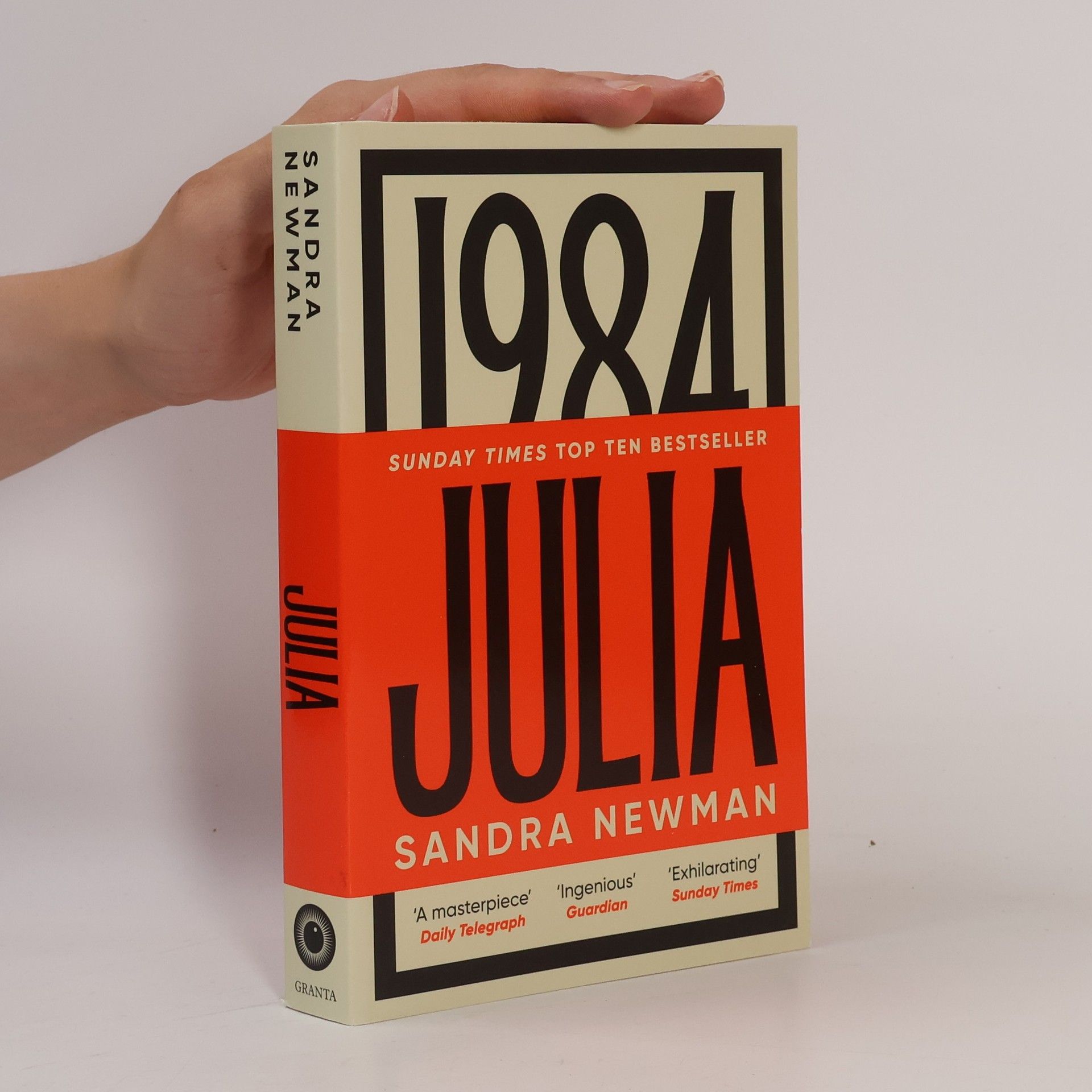 Sandra Newman Julia: The Sunday Times Bestseller
