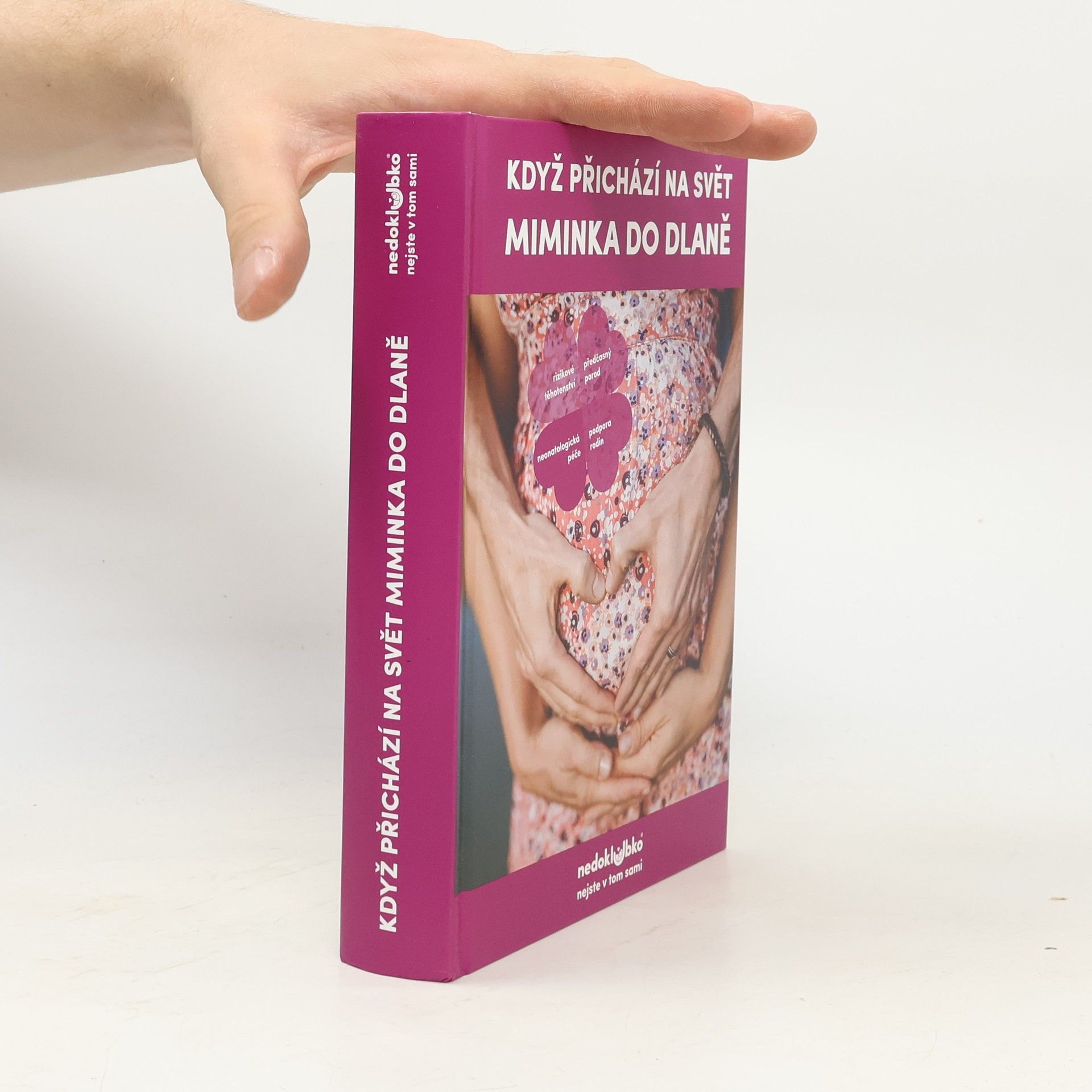 Autores varios Když přichází na svět miminka do dlaně