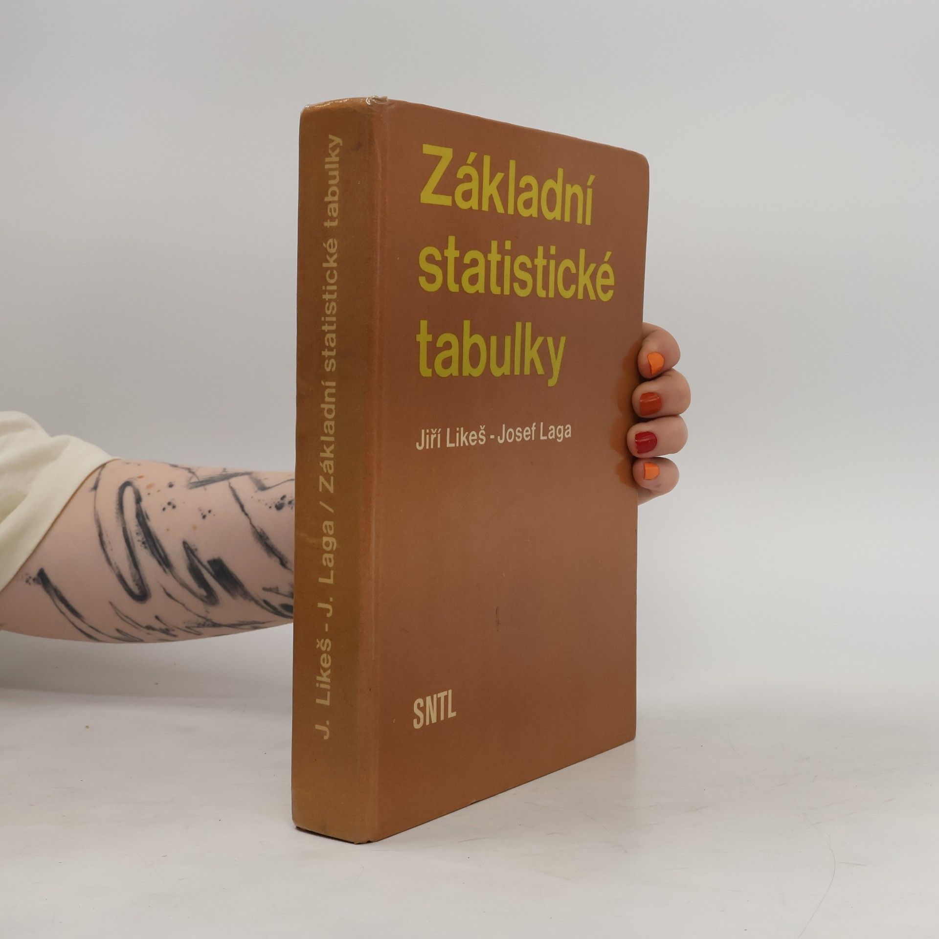 Jiří Likeš Základní statistické tabulky
